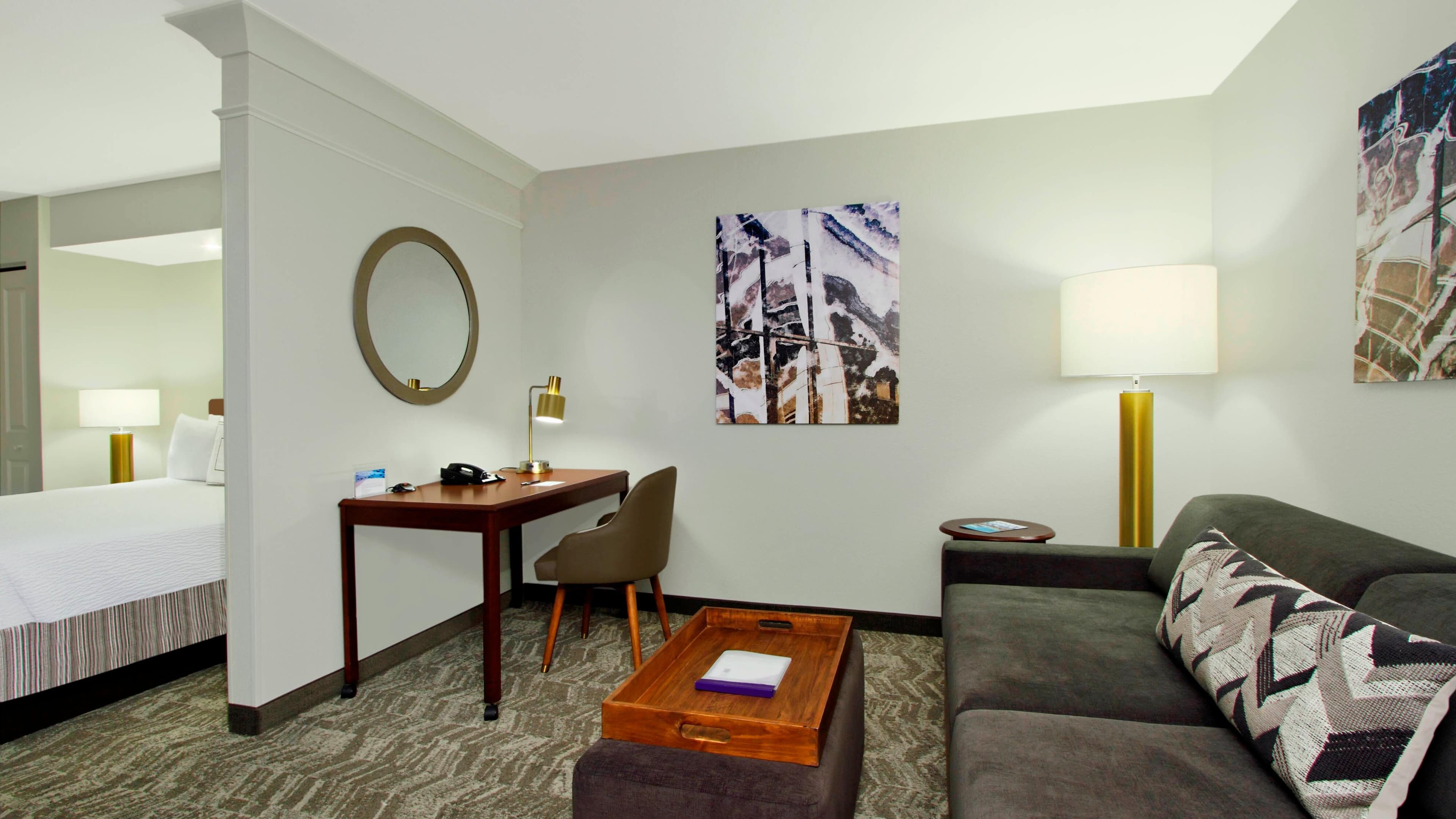 Suite - Image 7