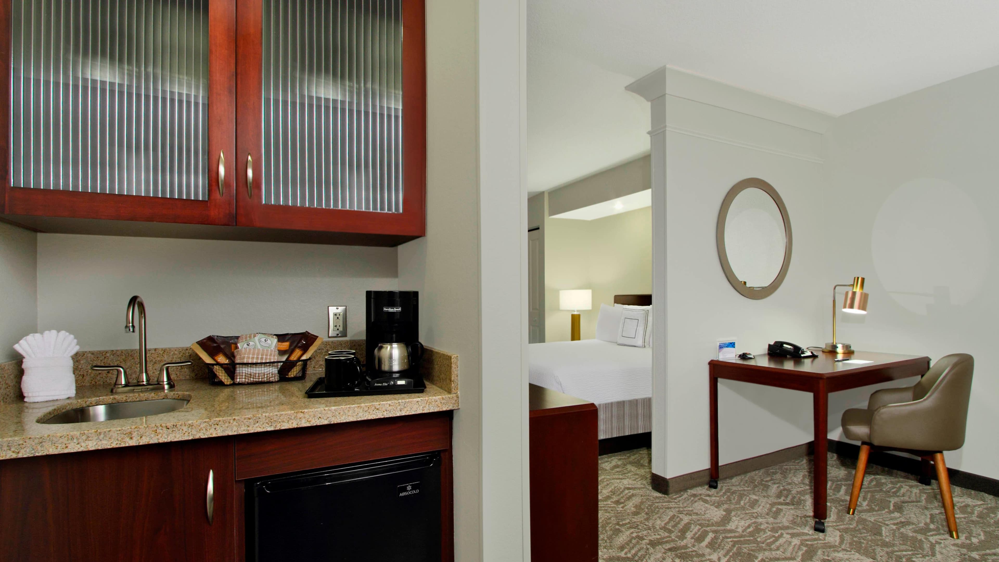 Suite - Image 10