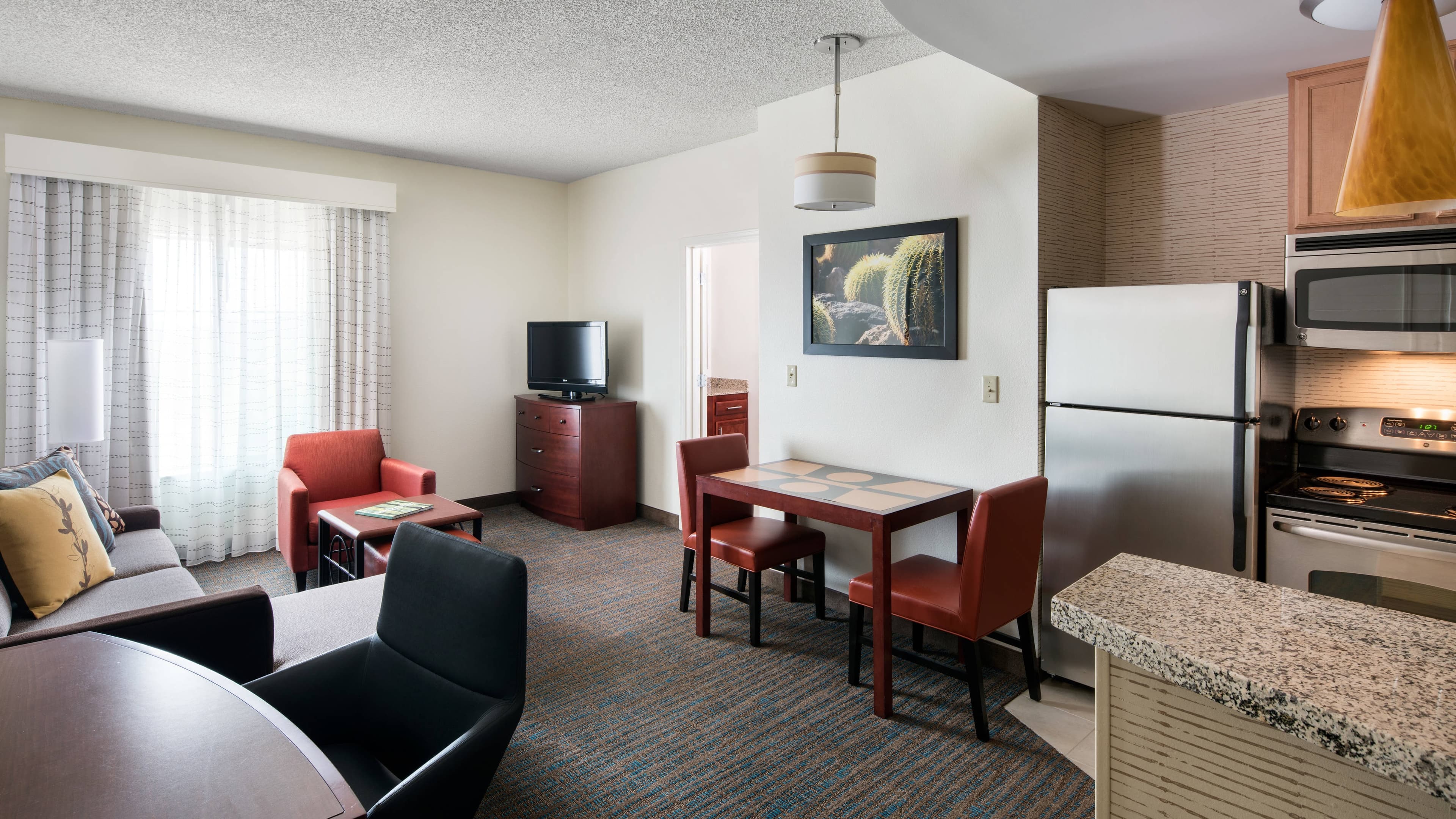 1 Bedroom Suite - Image 1