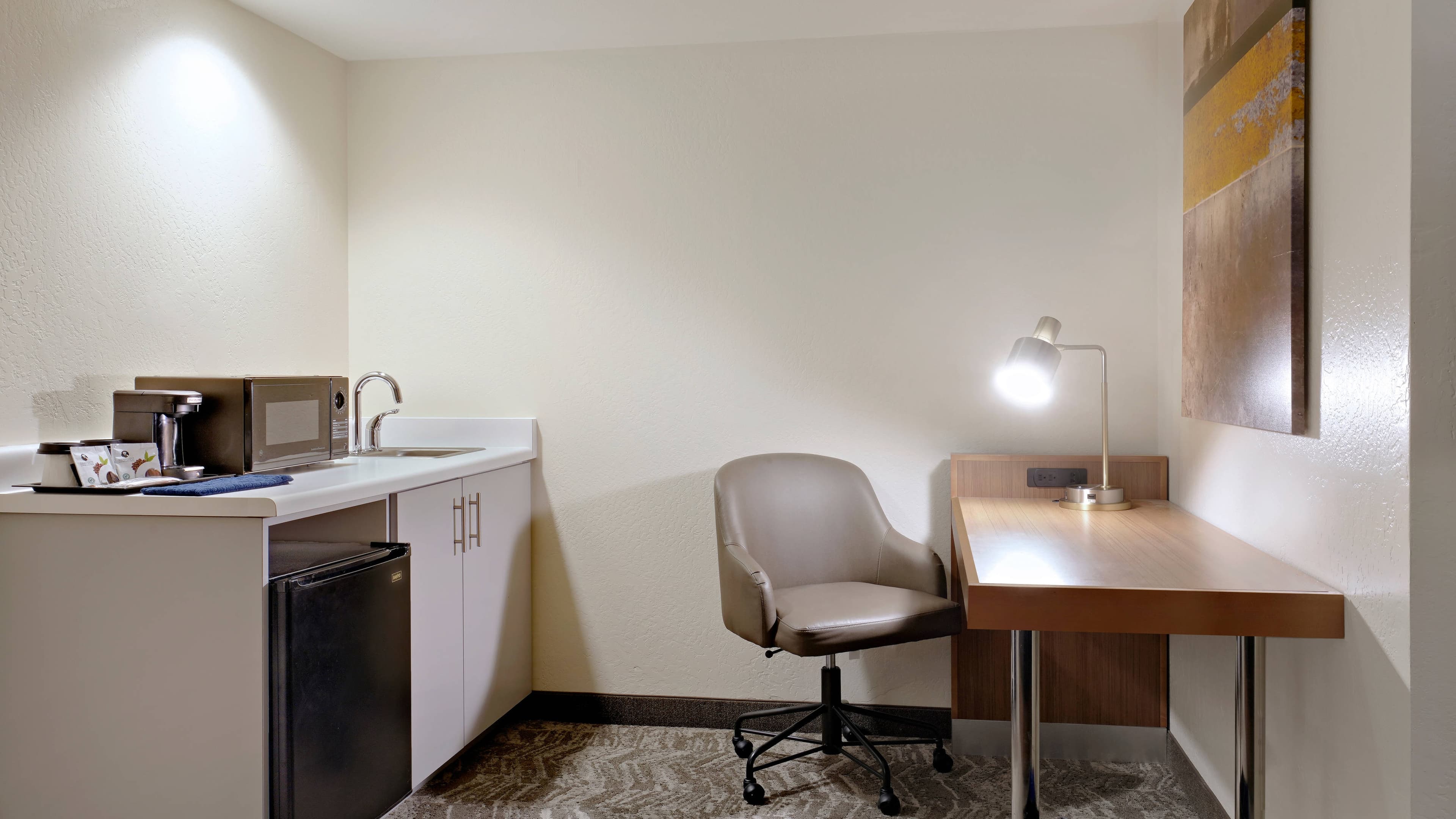 Suite - Image 3