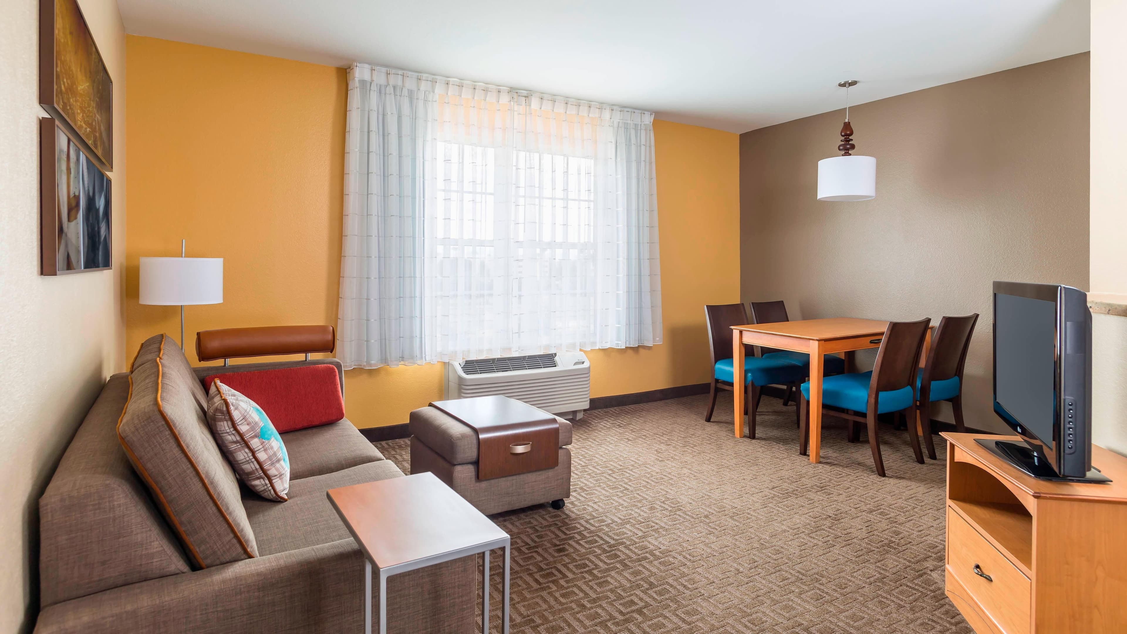 TownePlace Suites Phoenix North - Image 2