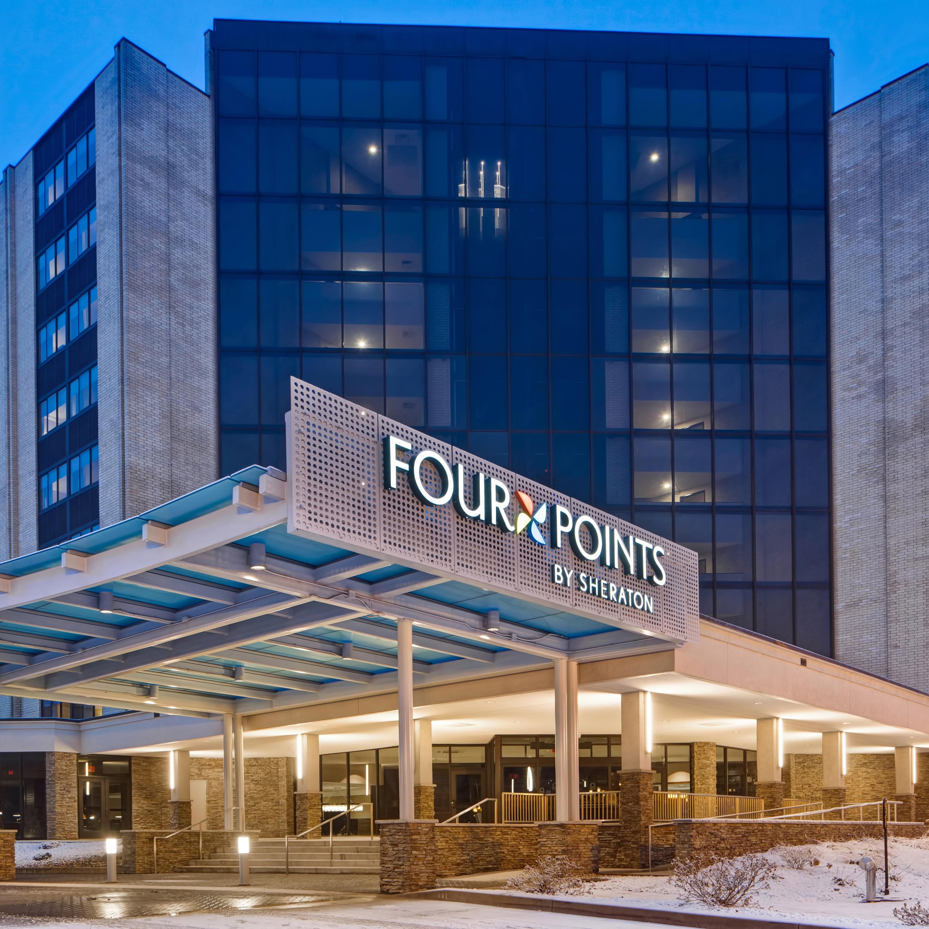 Four Points by Sheraton Peoria - Image 1