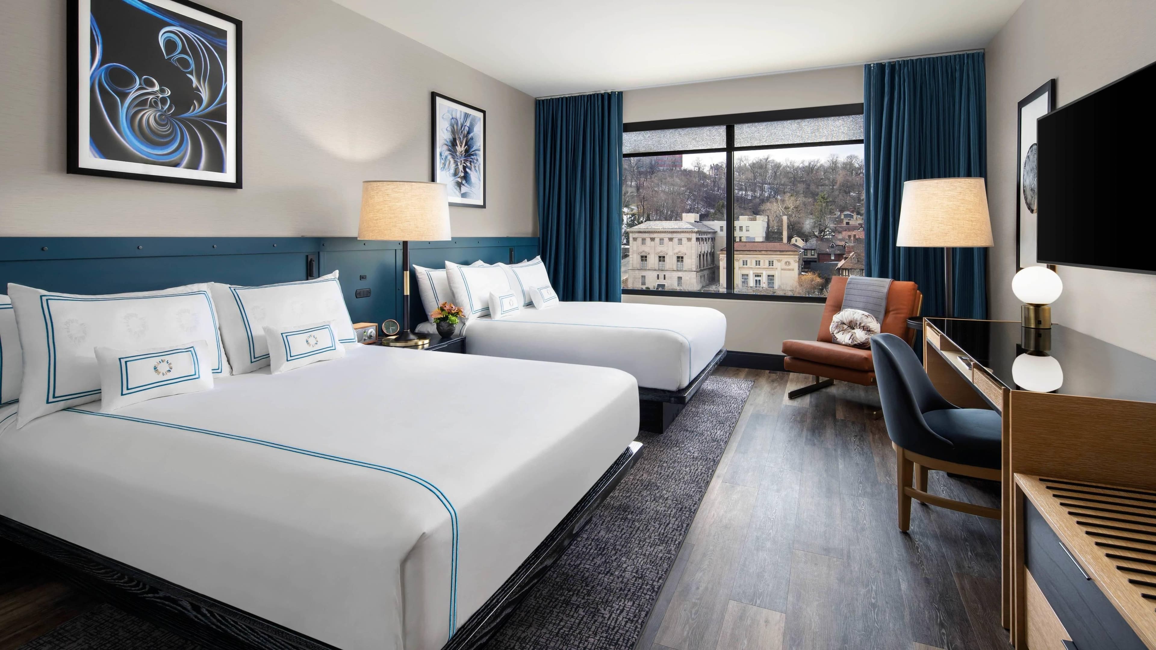The Oaklander Hotel, Autograph Collection — 21