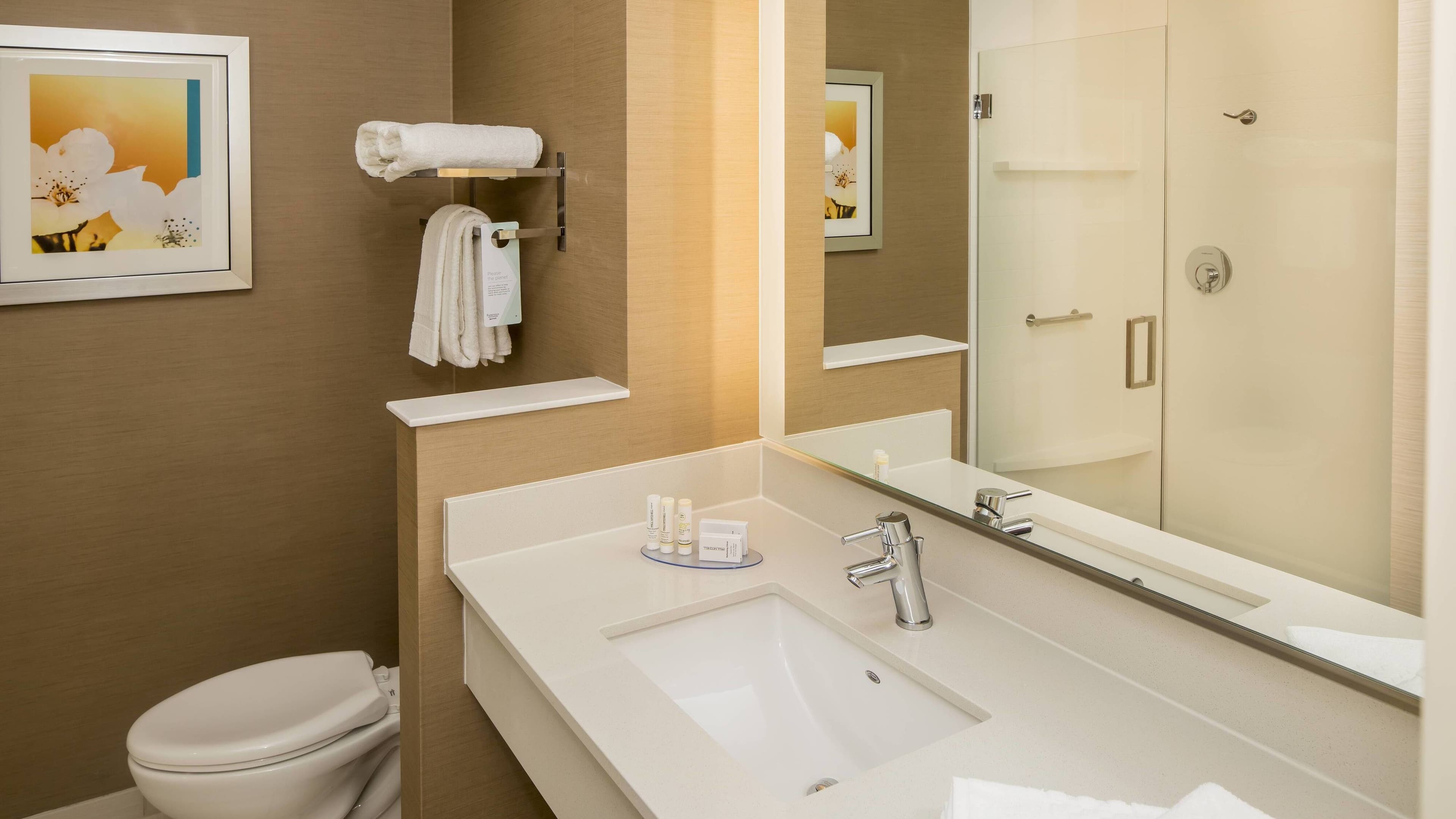 Fairfield Inn & Suites Pittsburgh North/McCandless Crossing - Image 4