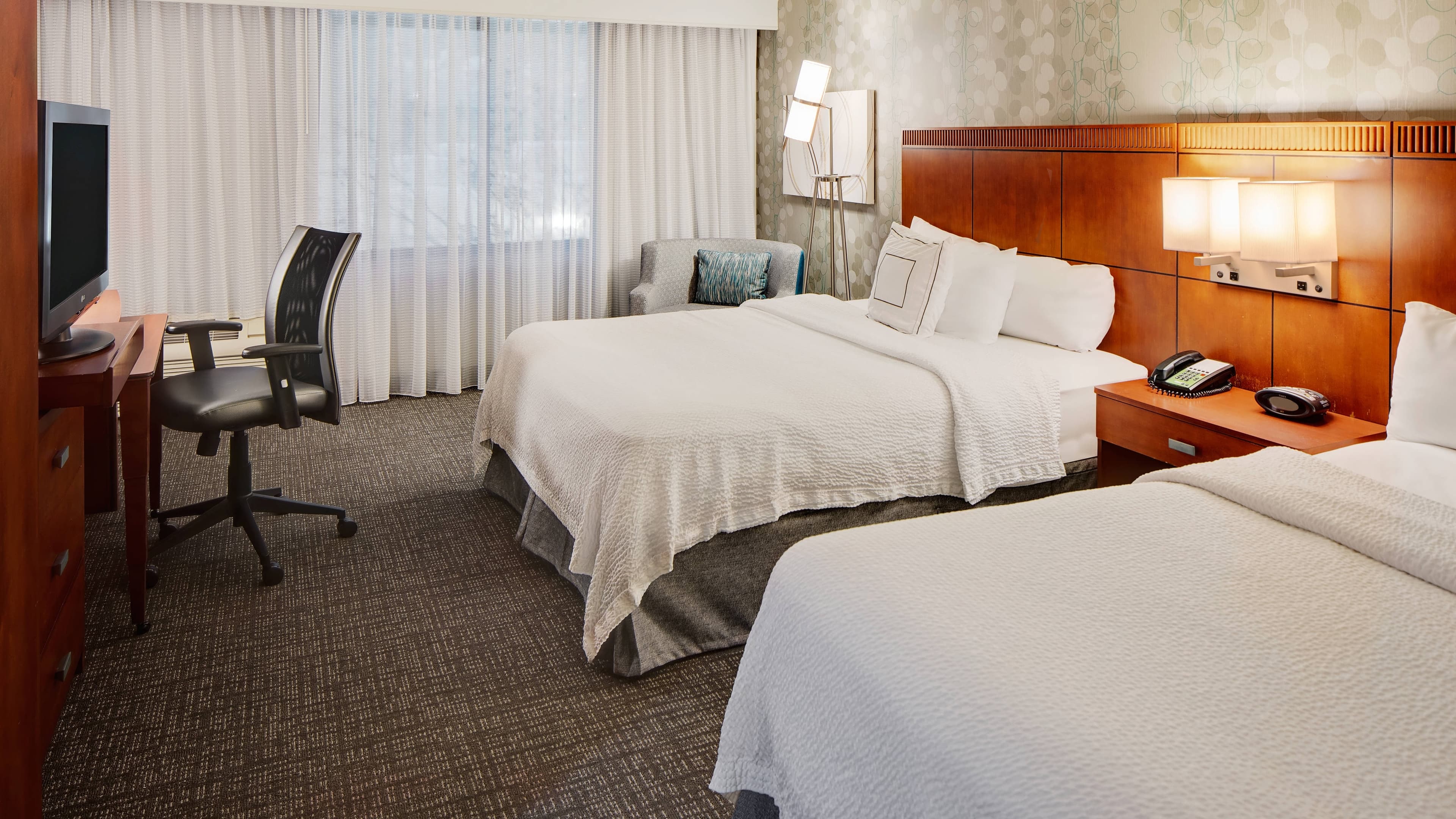 Courtyard Pittsburgh West Homestead/Waterfront - Image 4