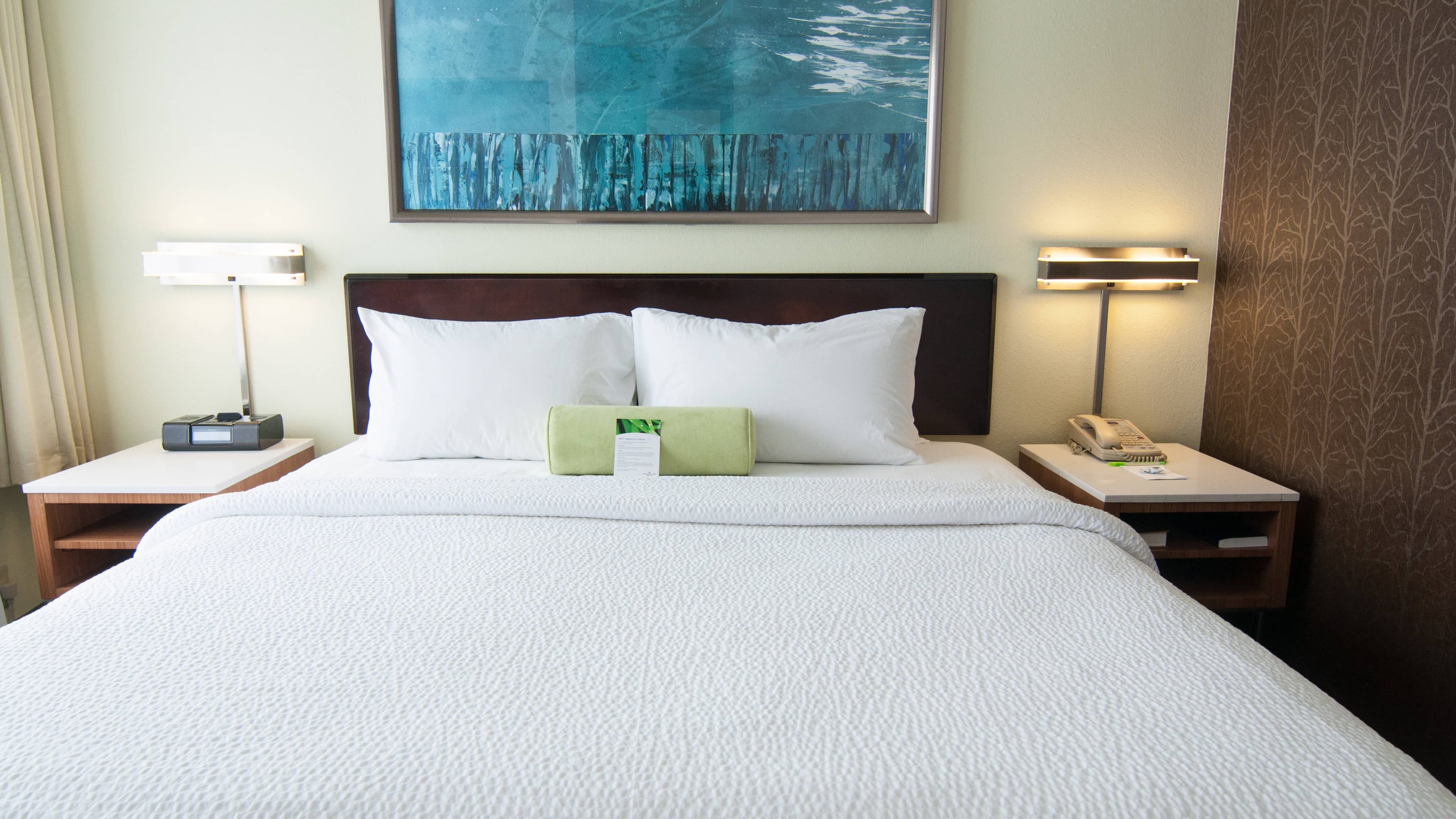 Holiday Inn Express & Suites Pittsburgh - Monroeville — 12