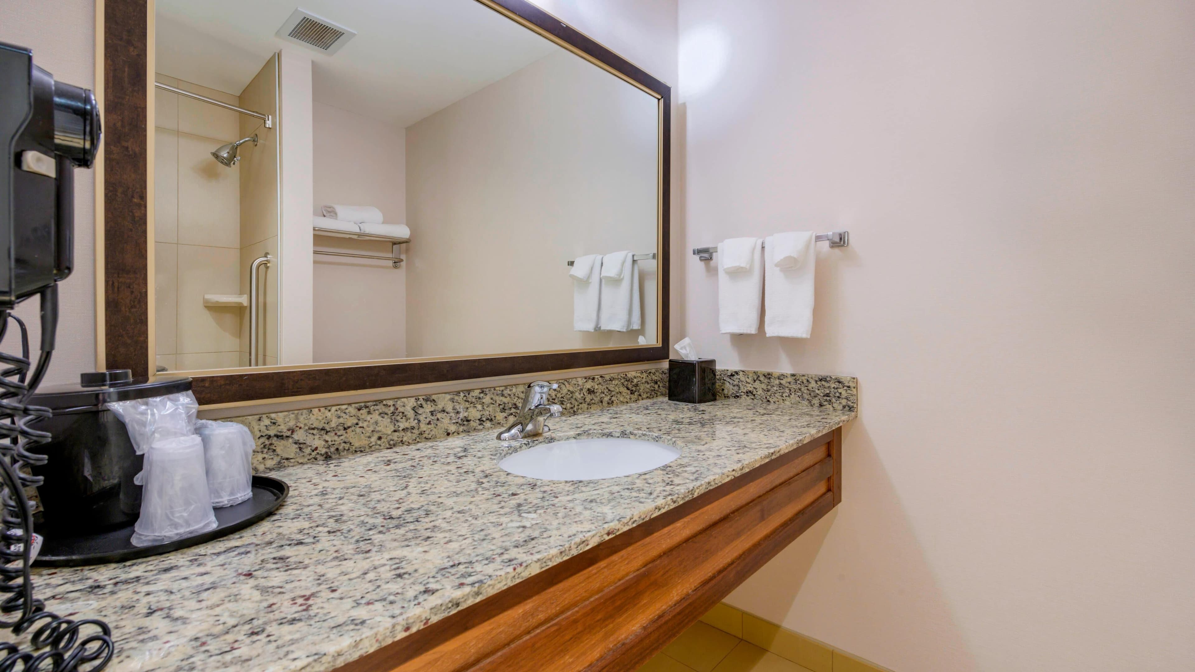Fairfield Inn & Suites Slippery Rock - Image 4