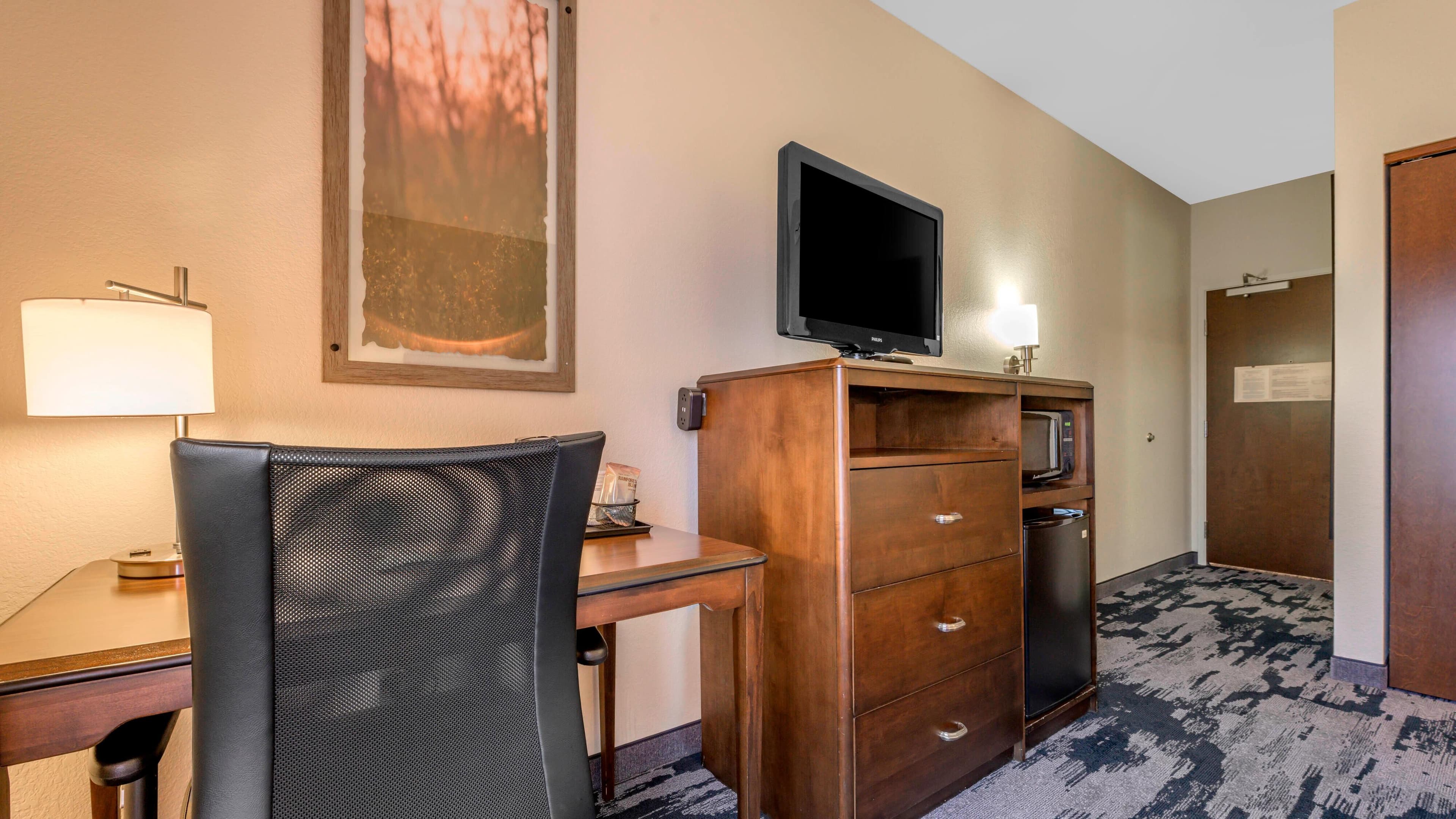 Fairfield Inn & Suites Slippery Rock - Image 3