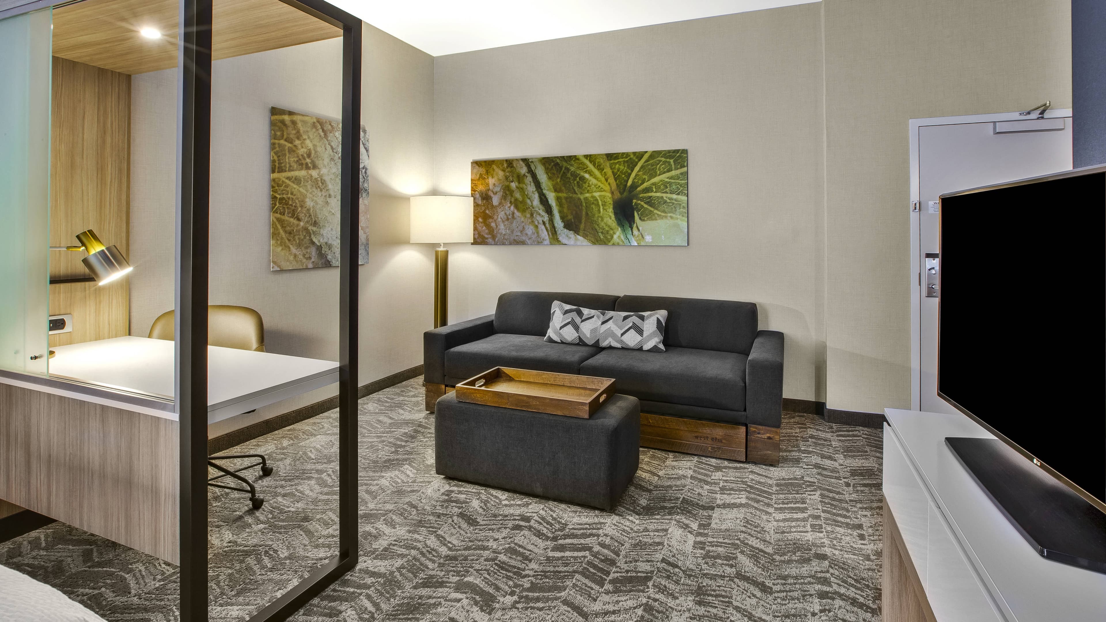 Suite - Image 2
