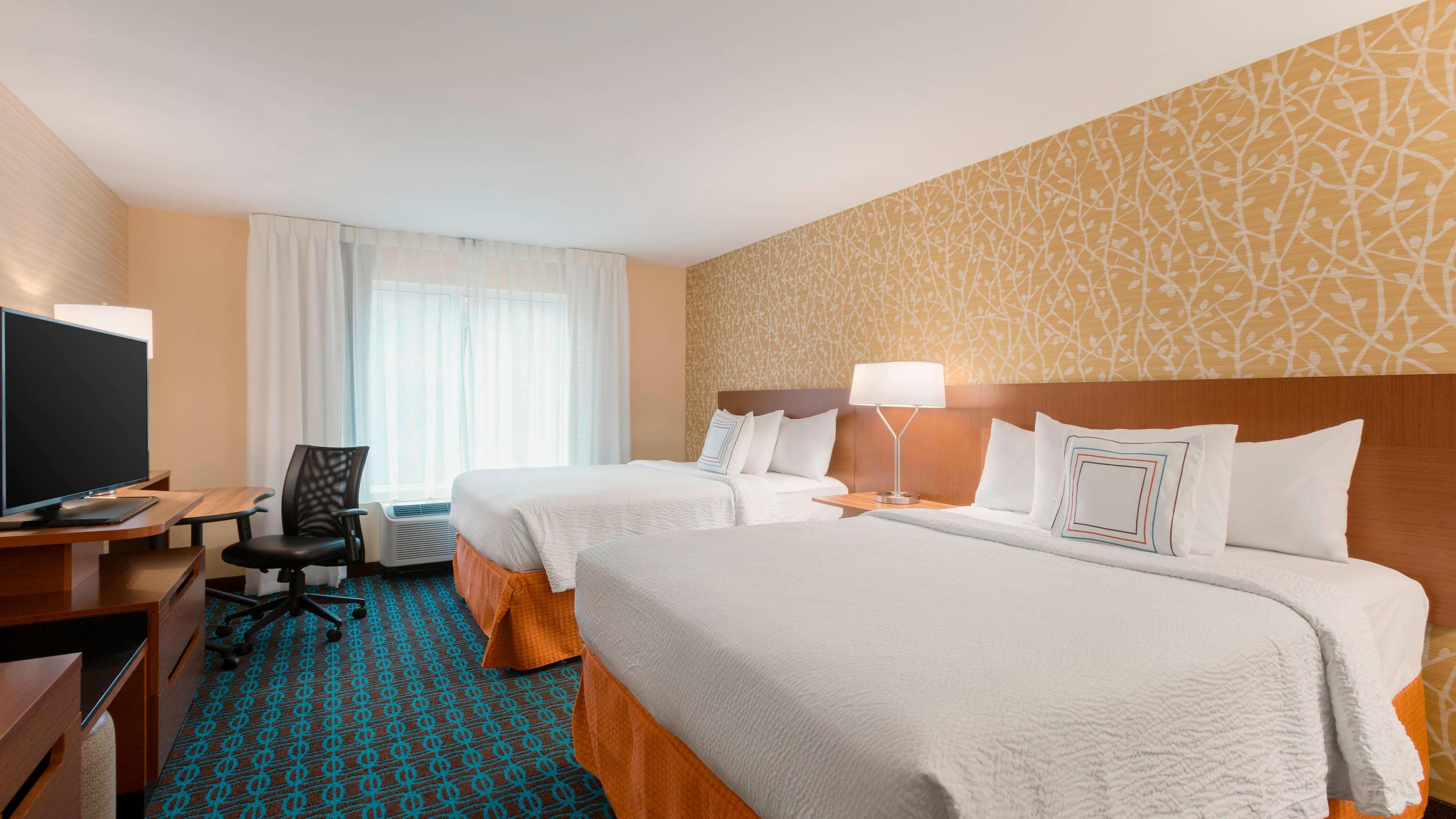 Holiday Inn Express Pittsburgh E - Waterfront Dr — 17