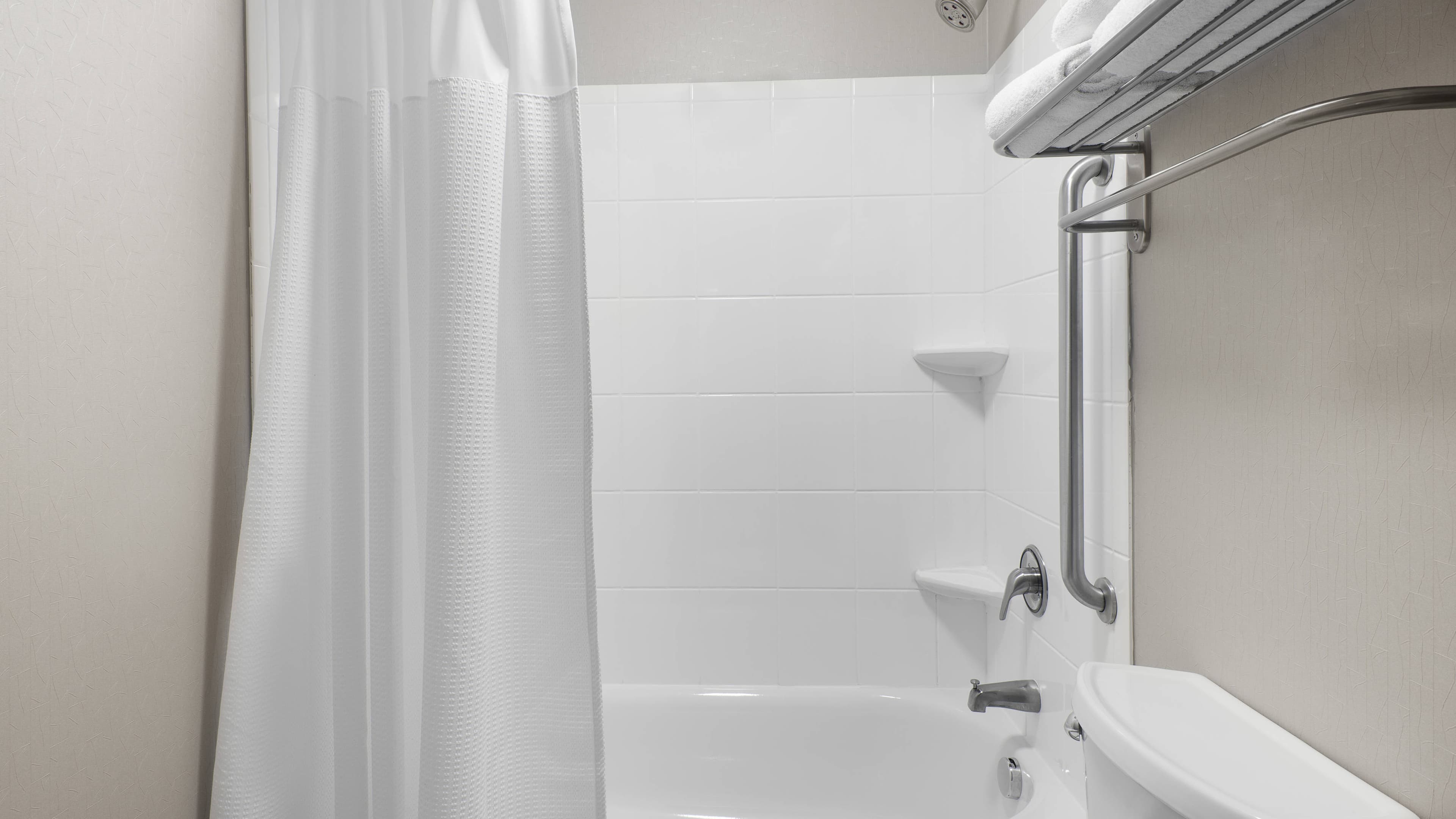 Suite - Image 5