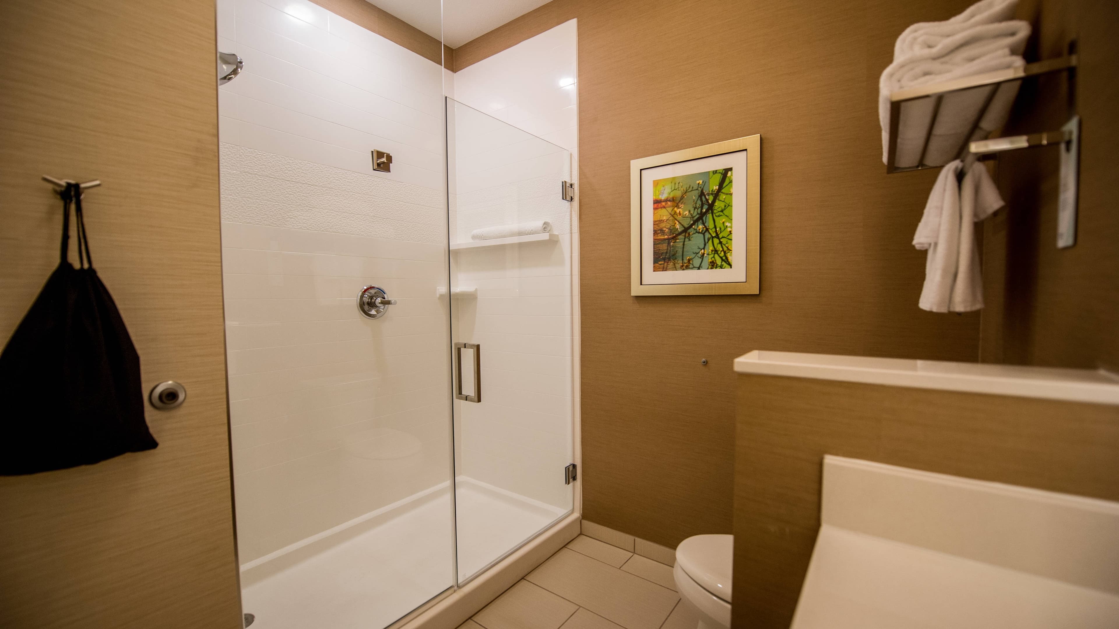Fairfield Inn & Suites Cambridge — 11