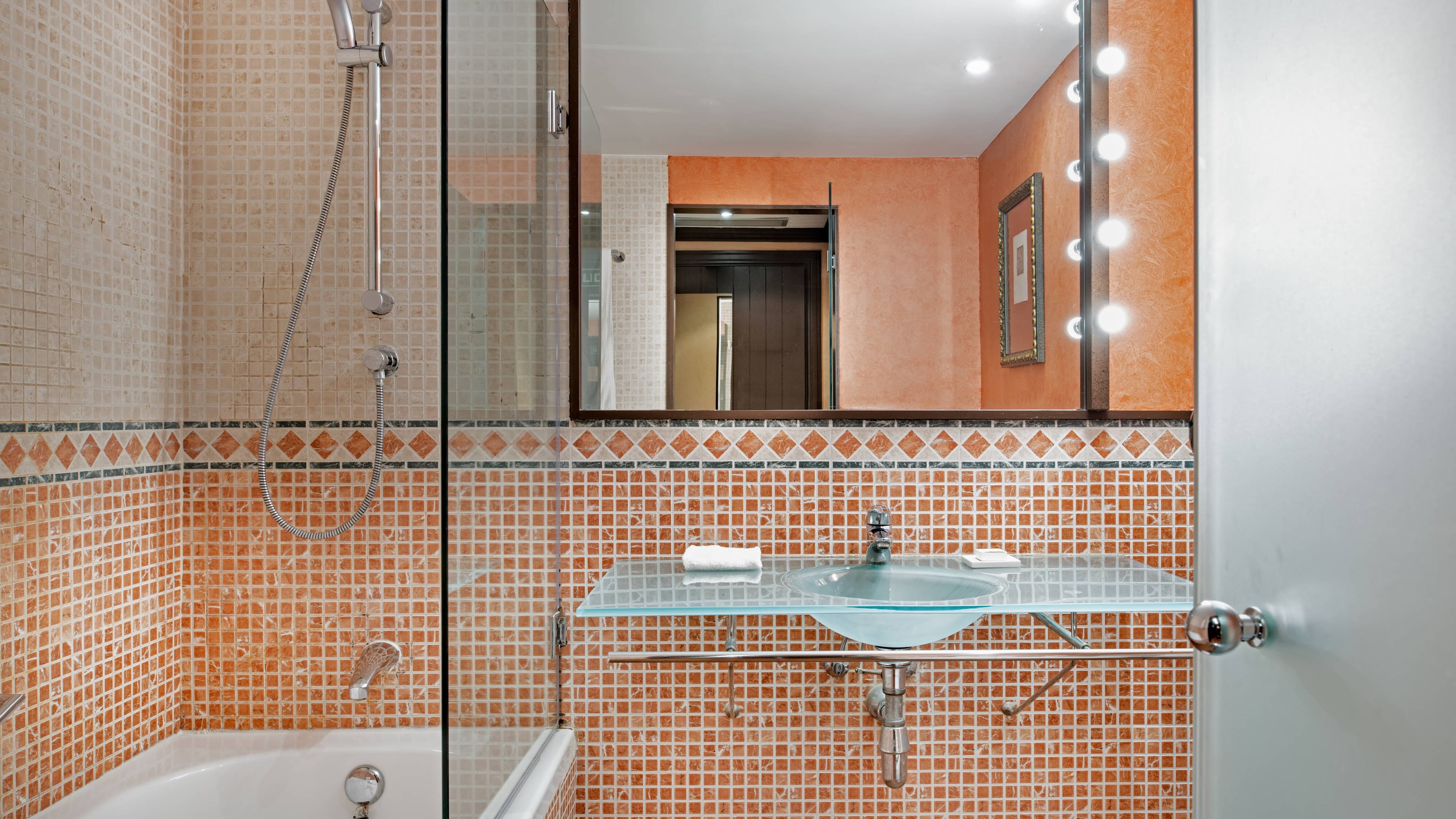 AC Hotel Ciudad de Tudela - Image 5