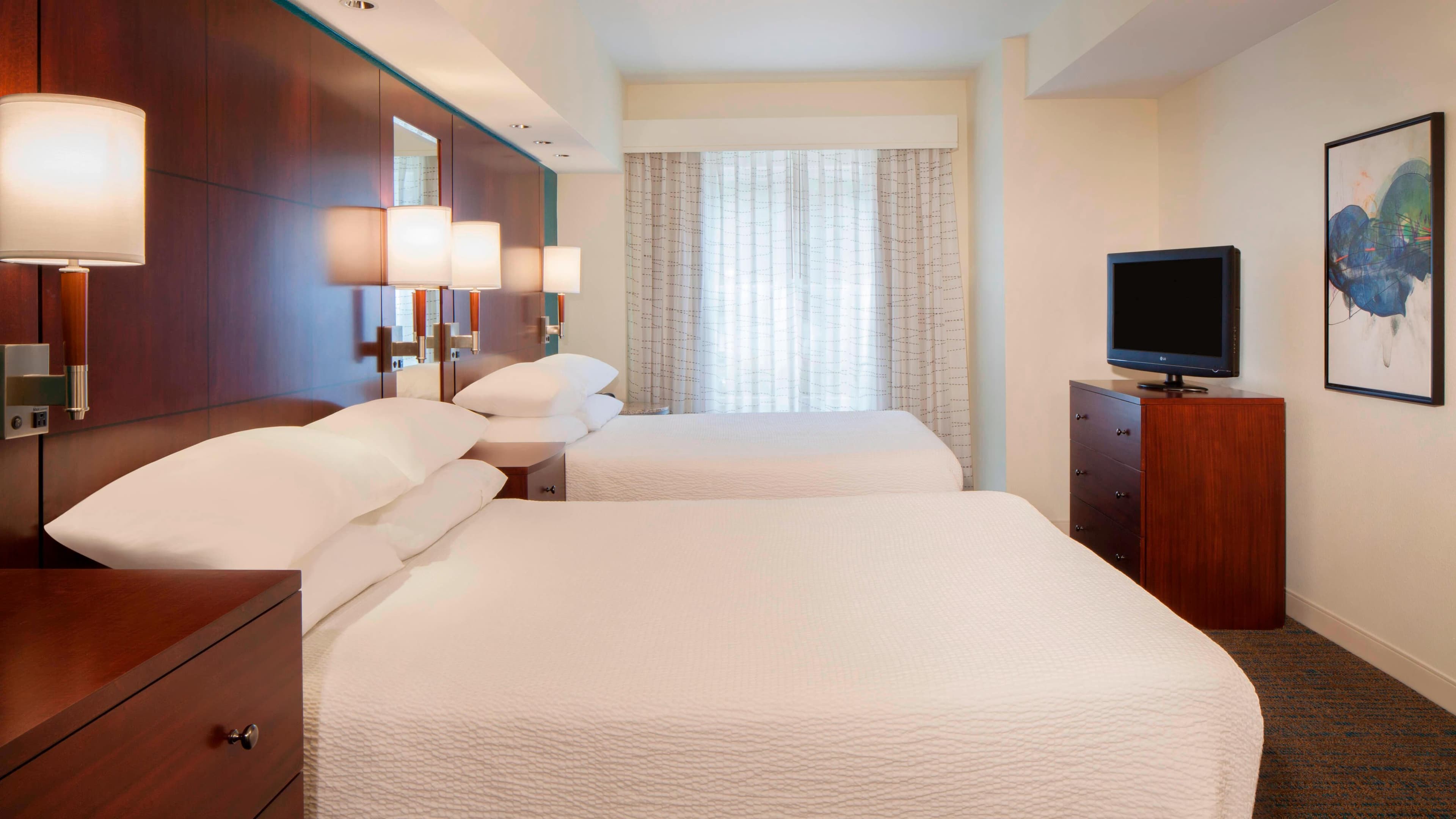 1 Bedroom Suite - Image 5