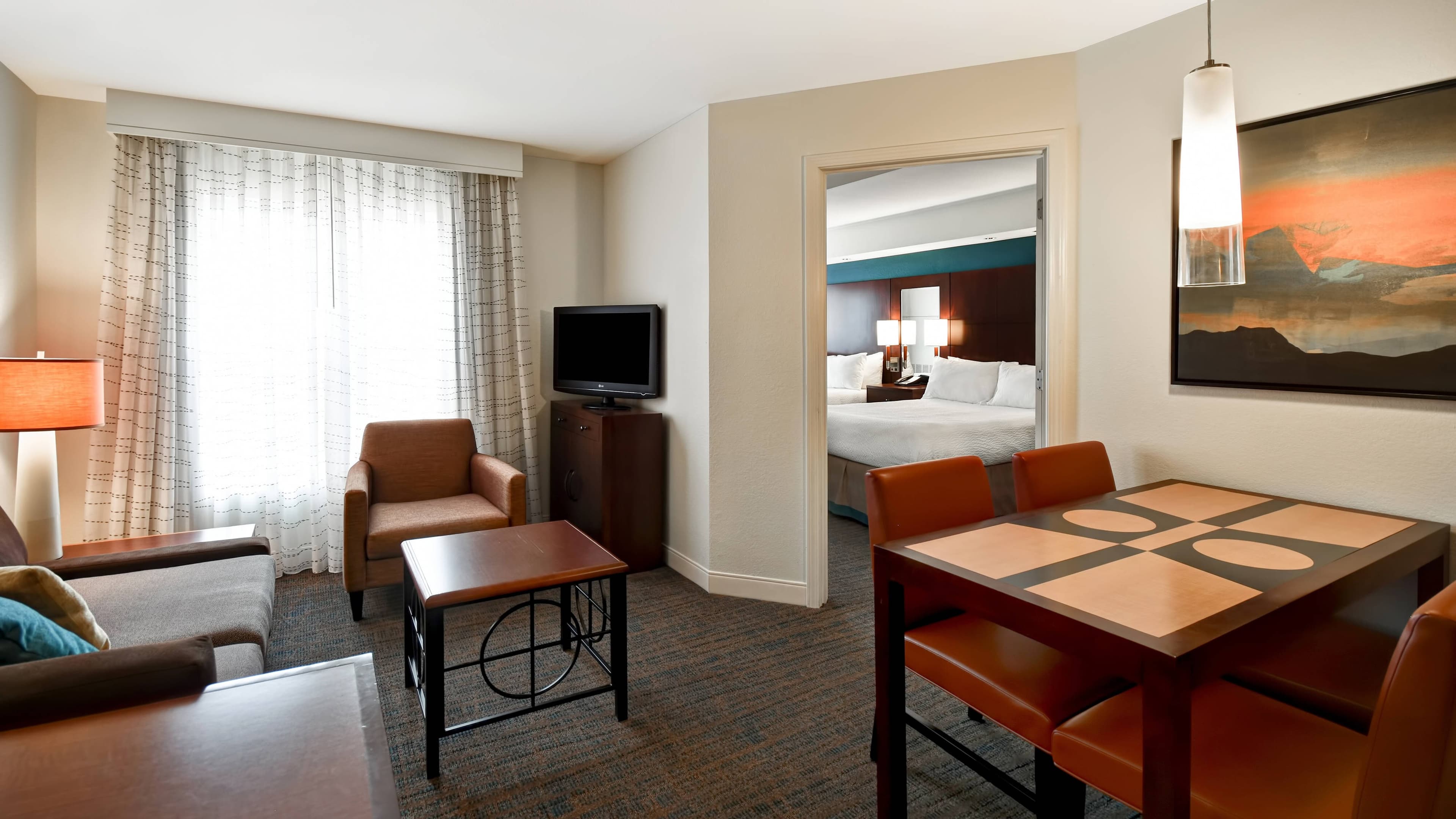 1 Bedroom Suite - Image 3