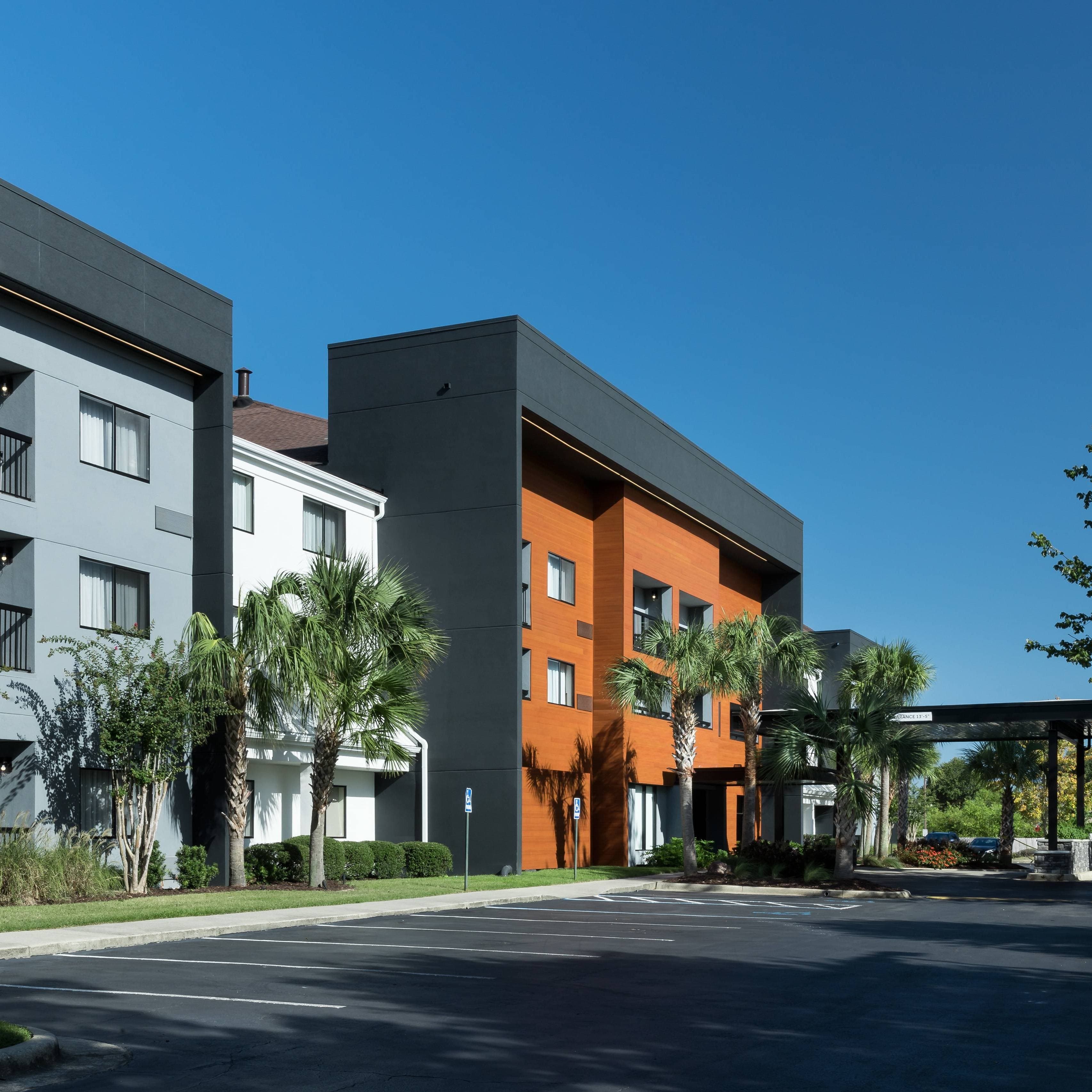 Courtyard Pensacola
