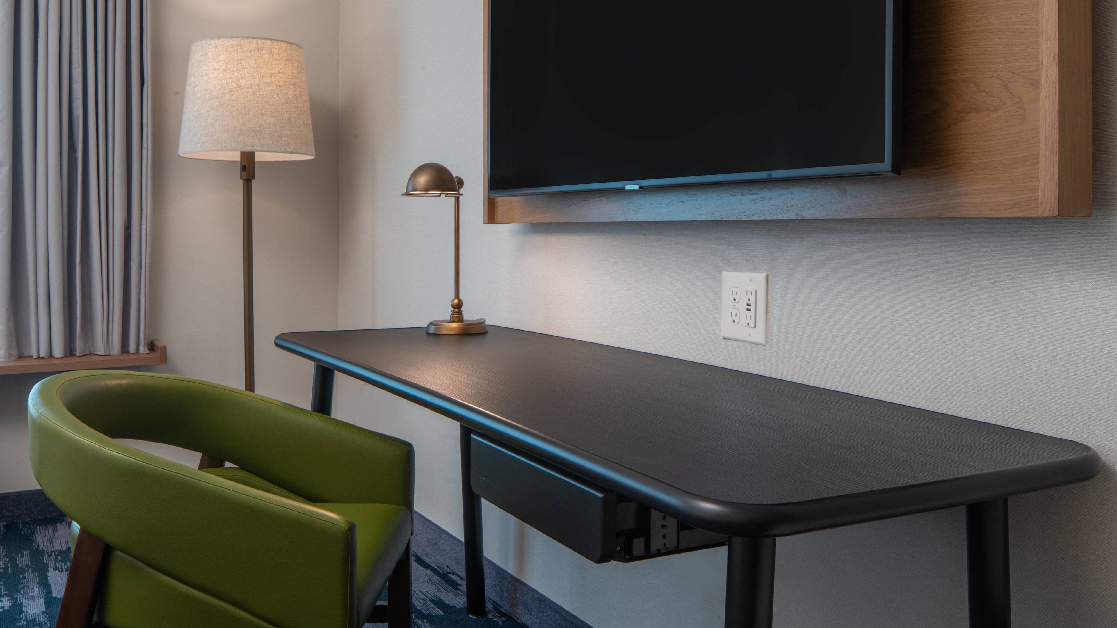 Fairfield Inn & Suites Pensacola Pine Forest - Image 2