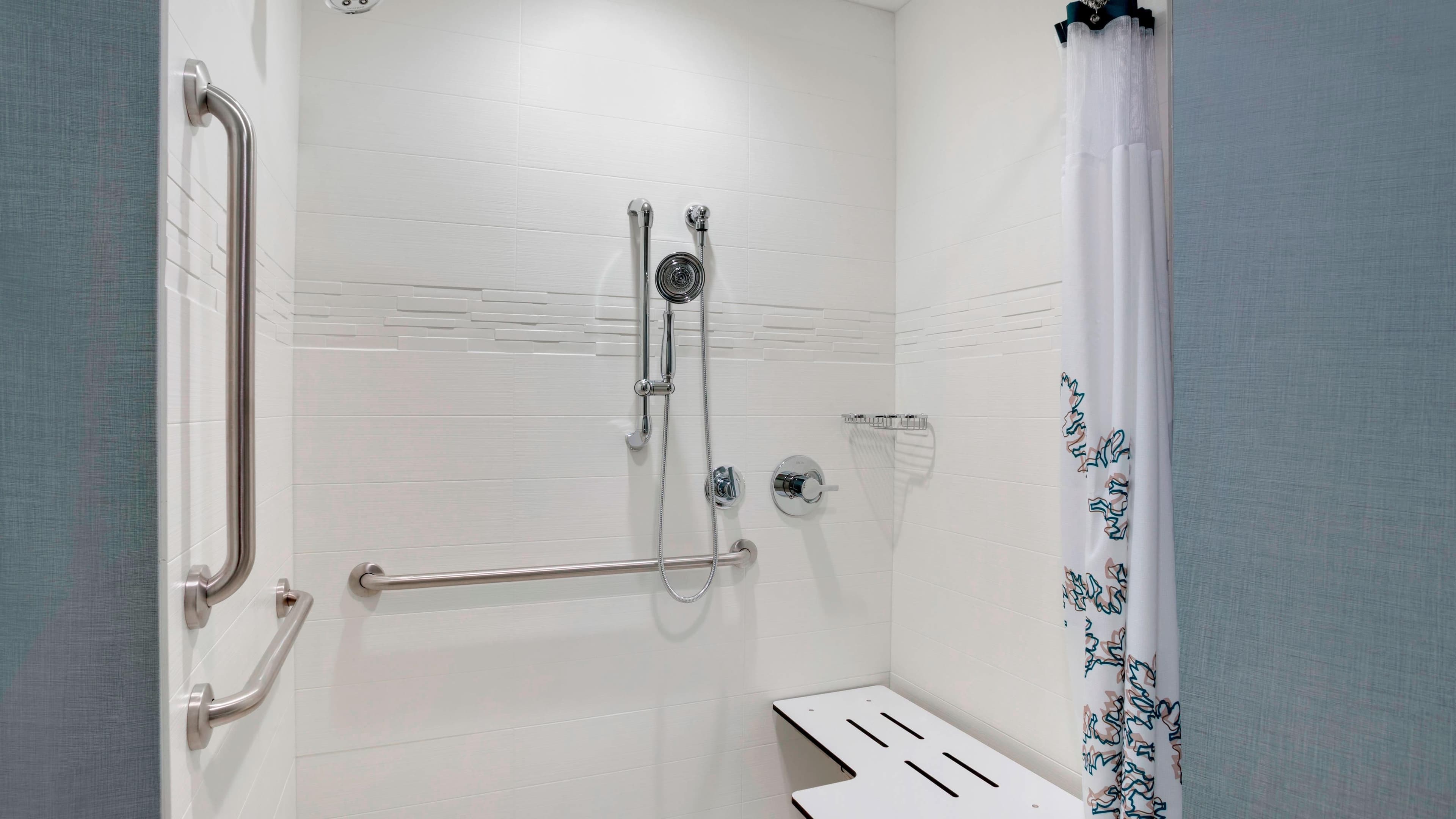 1 Bedroom Suite - Image 9