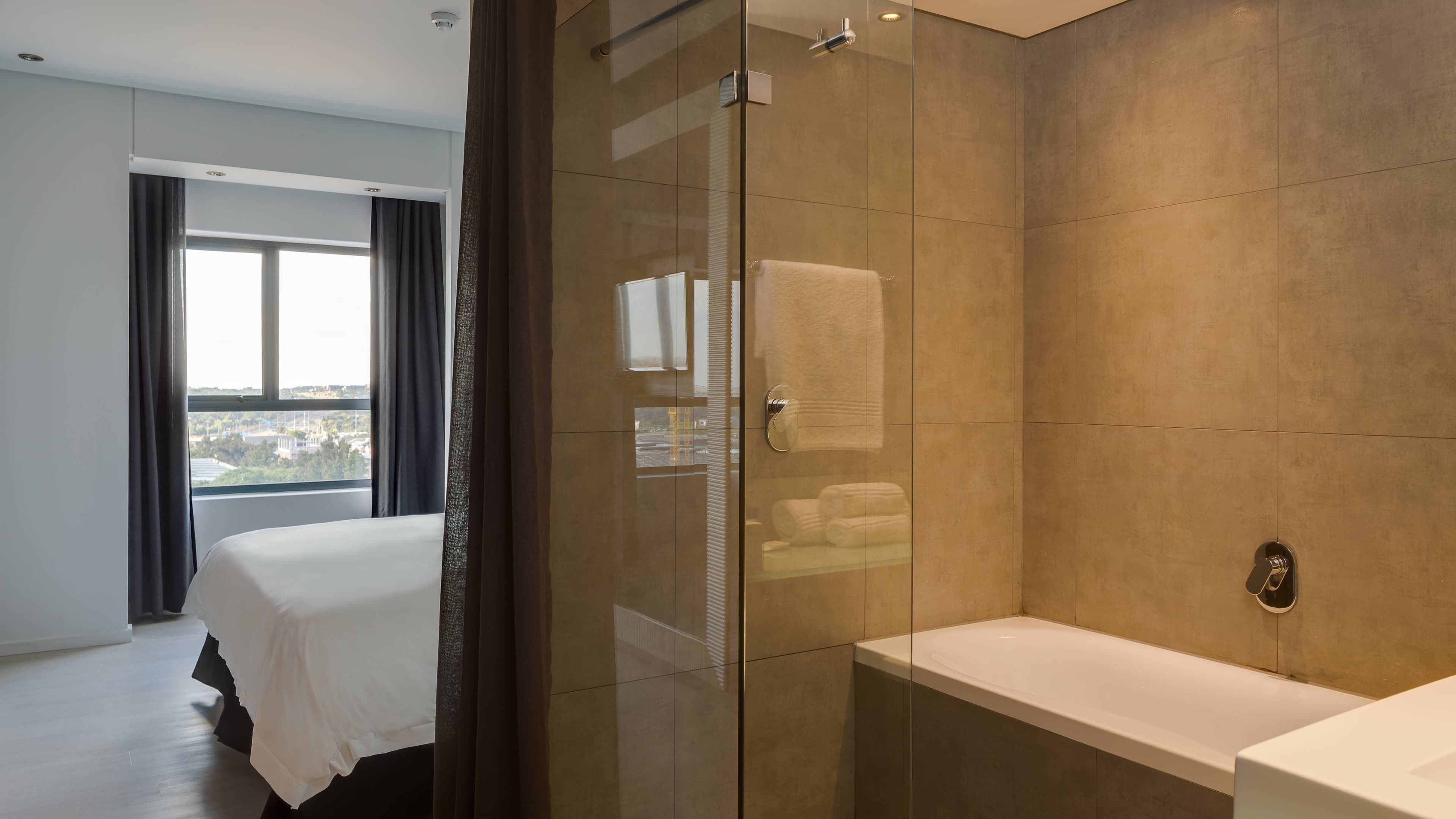 Protea Hotel Fire & Ice! Pretoria Menlyn - Image 5