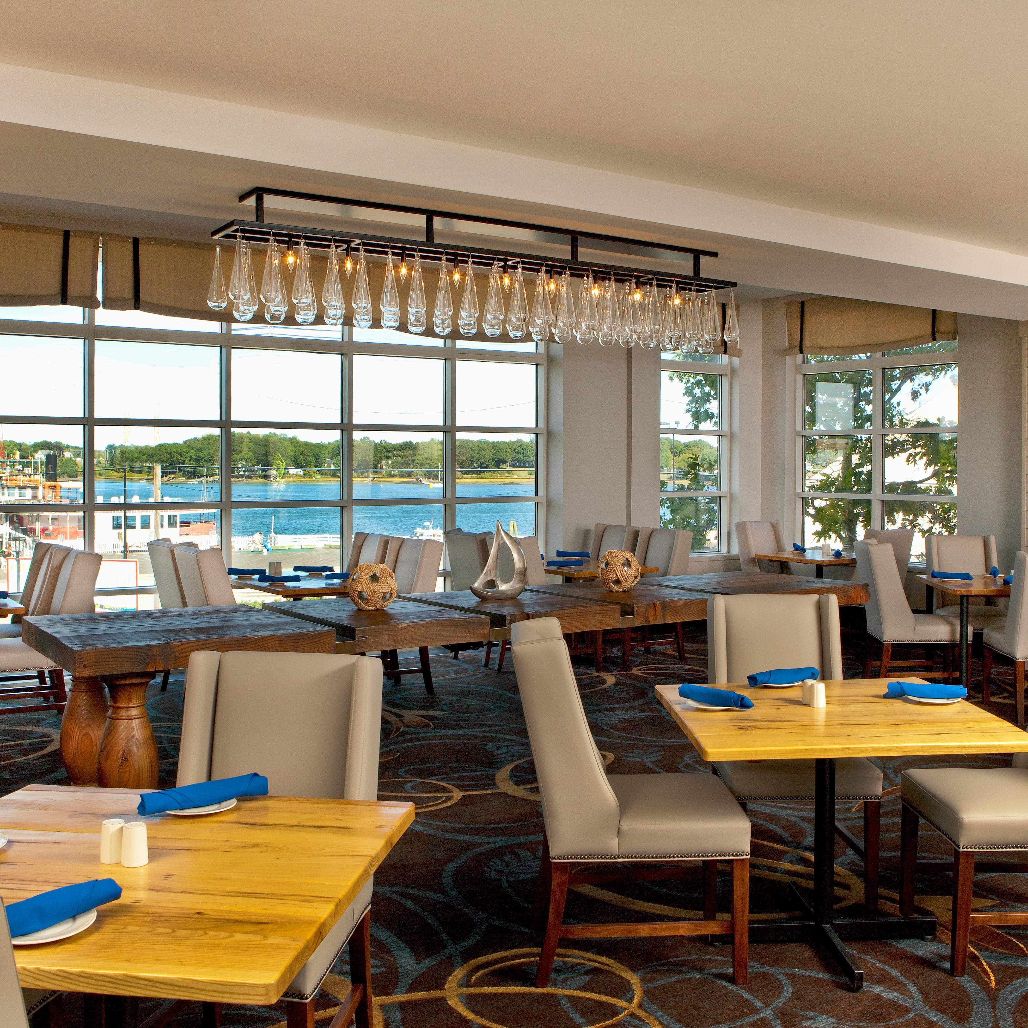 Sheraton Portsmouth Harborside Hotel - Image 1