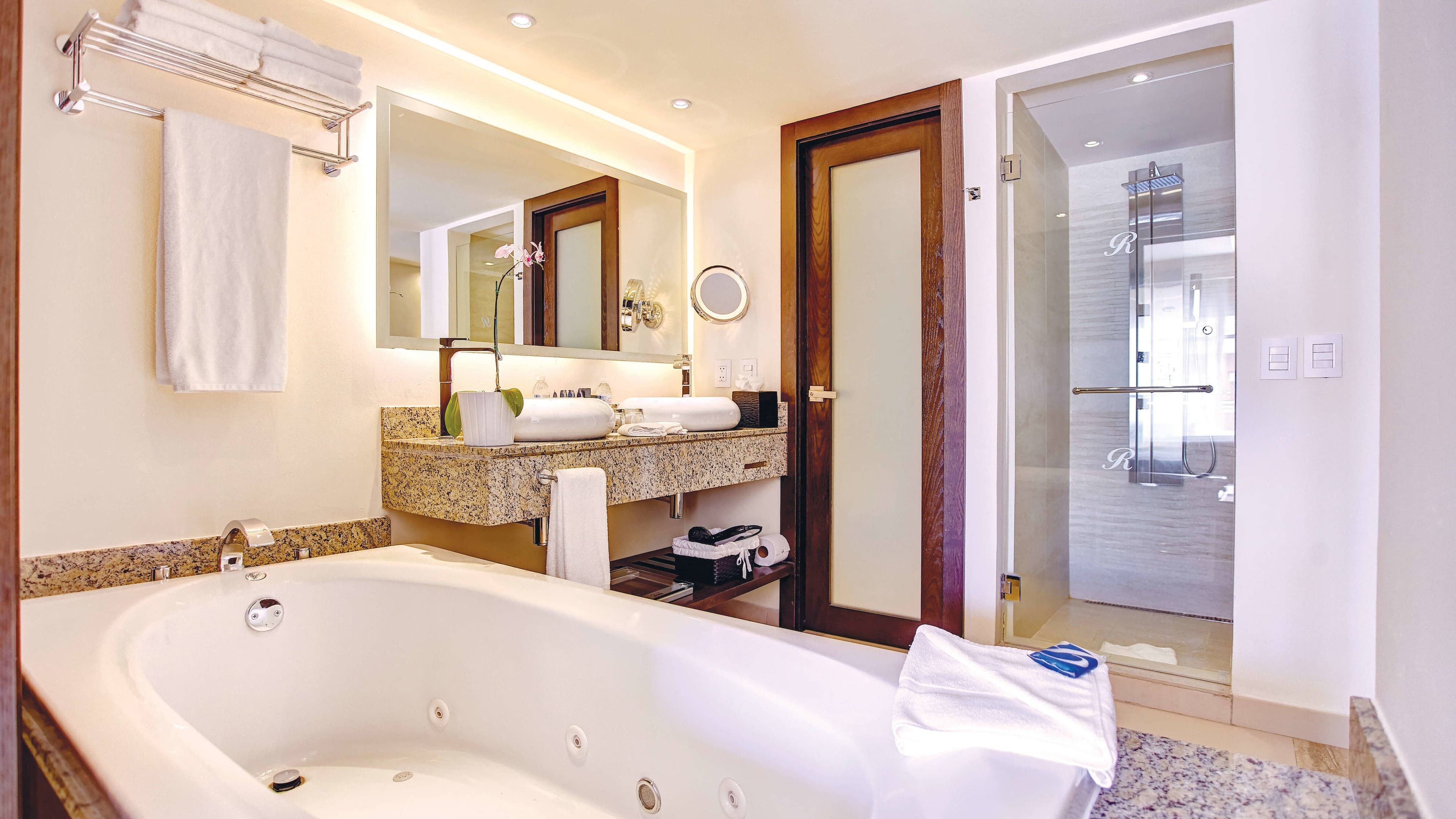 Royalton Punta Cana, An Autograph Collection All-Inclusive Resort & Casino — 14