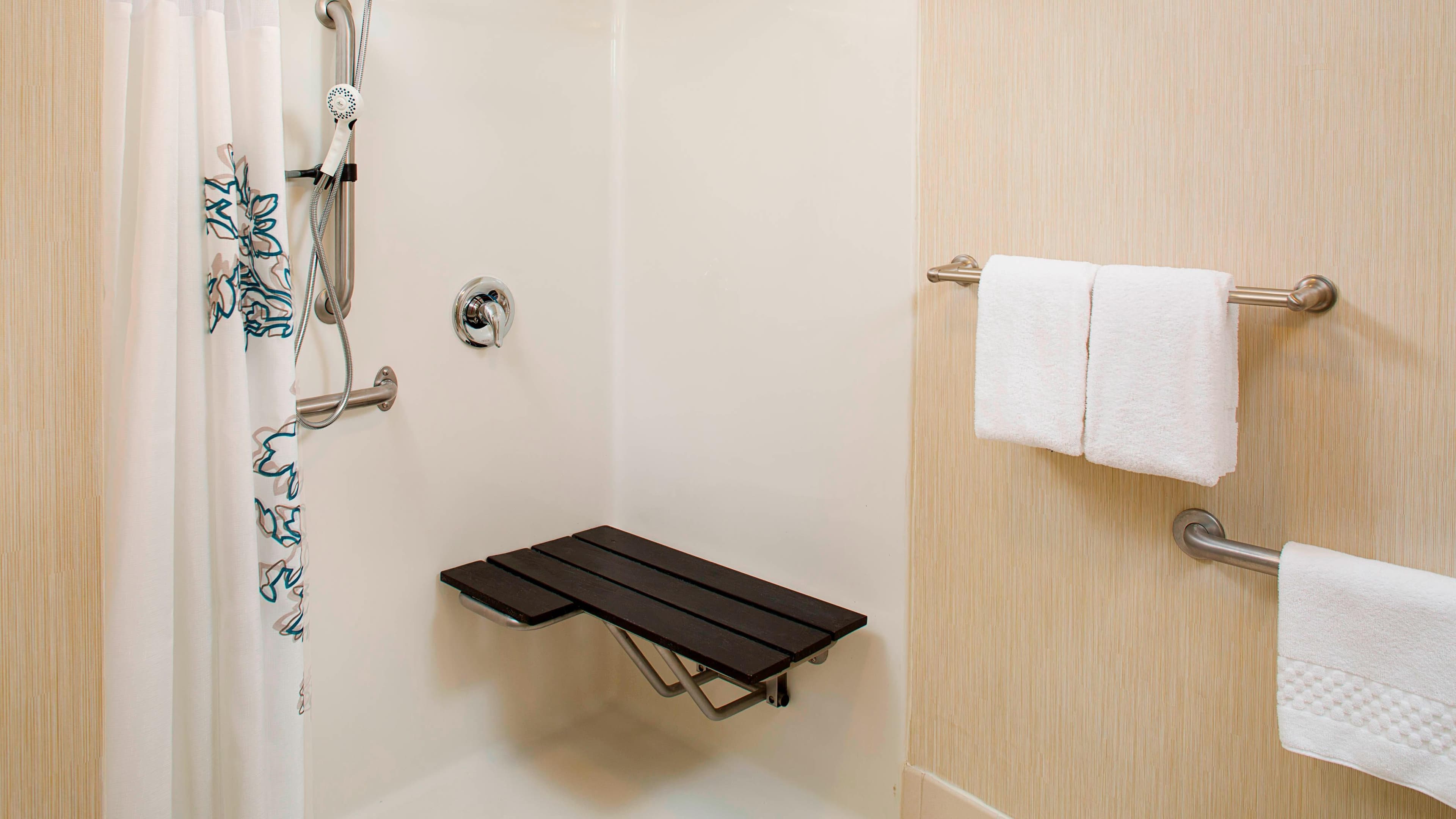 1 Bedroom Suite - Image 4