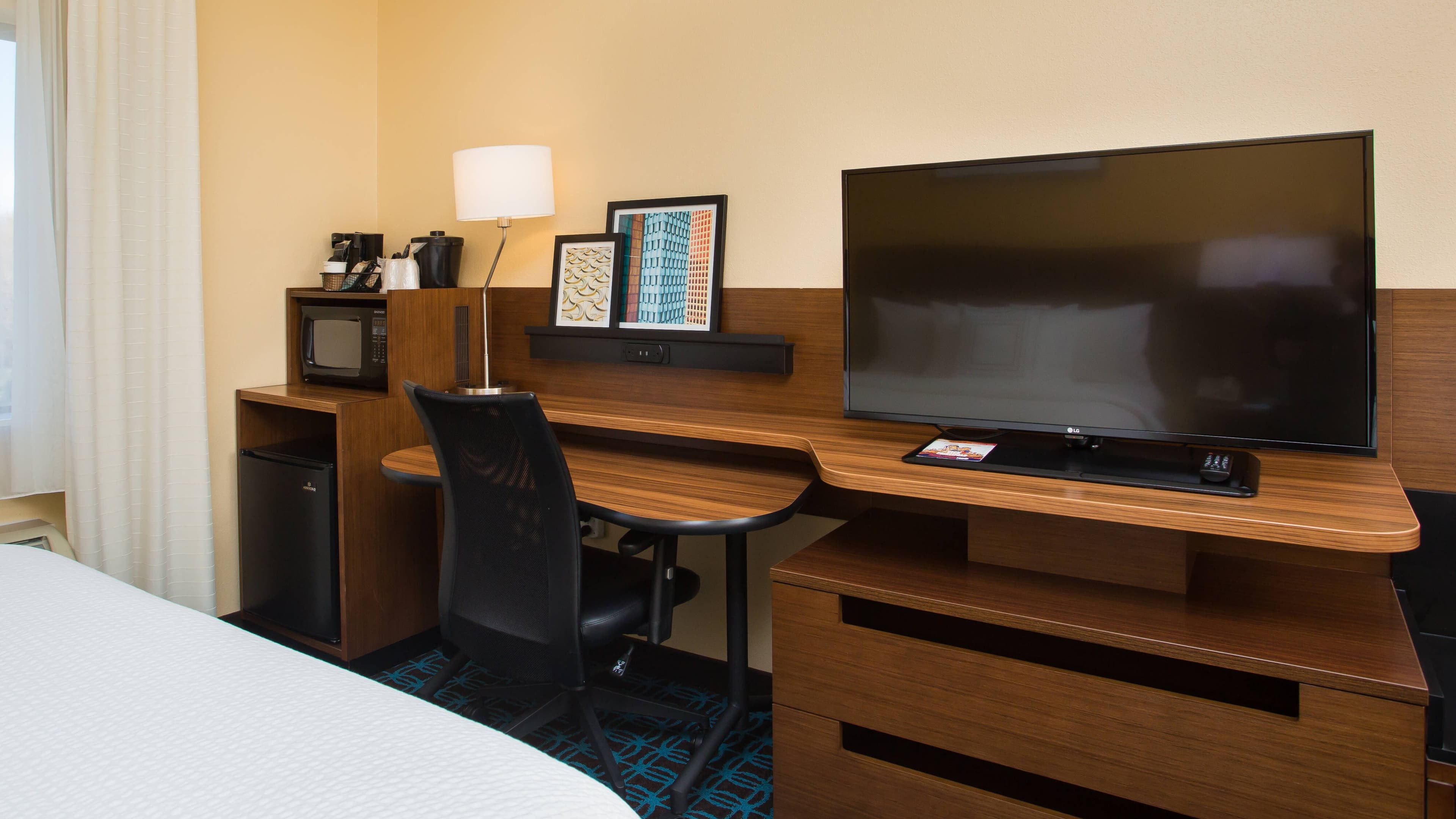 Fairfield Inn & Suites Raynham Middleborough/Plymouth — 8