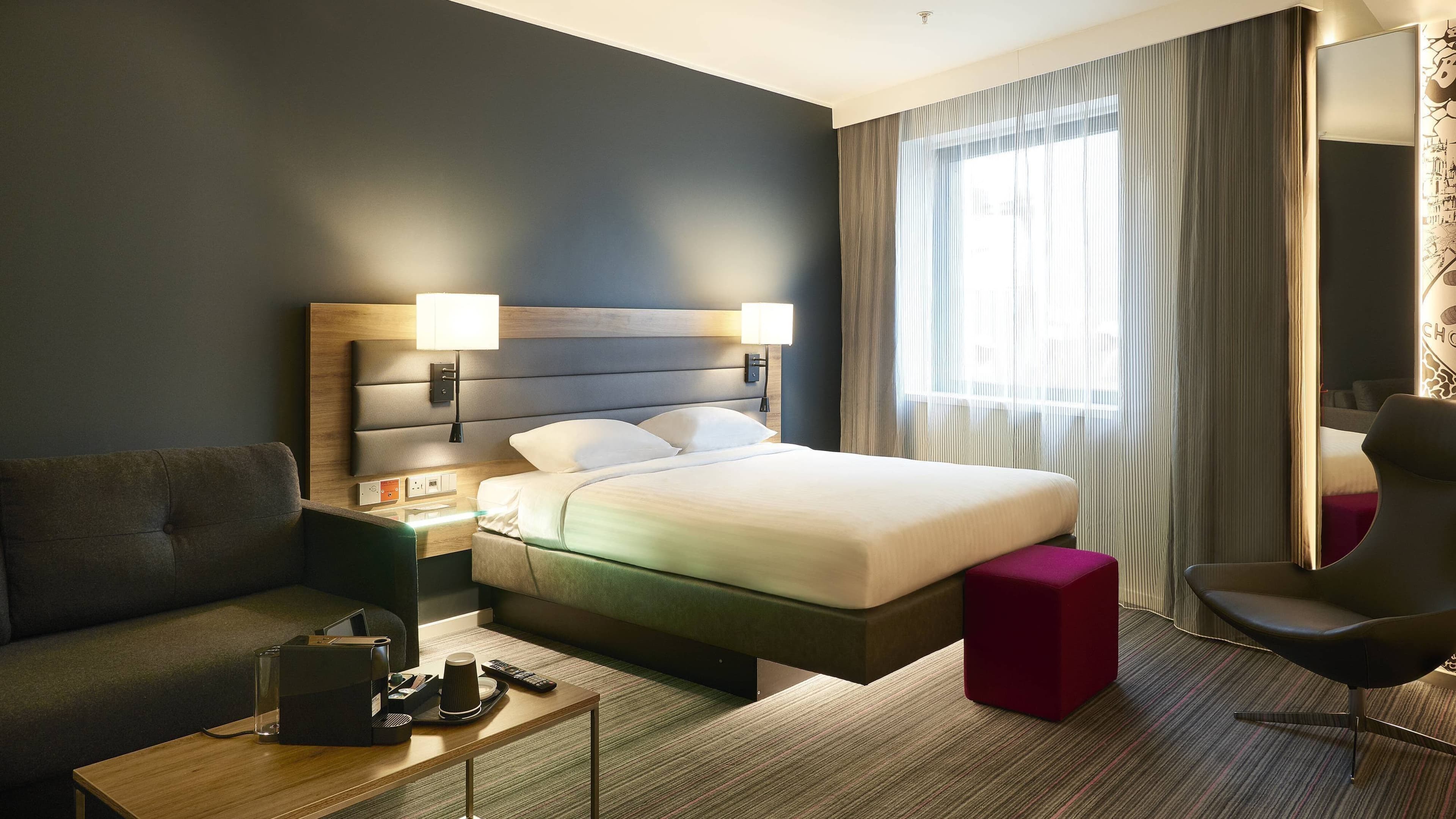 Moxy York — 13