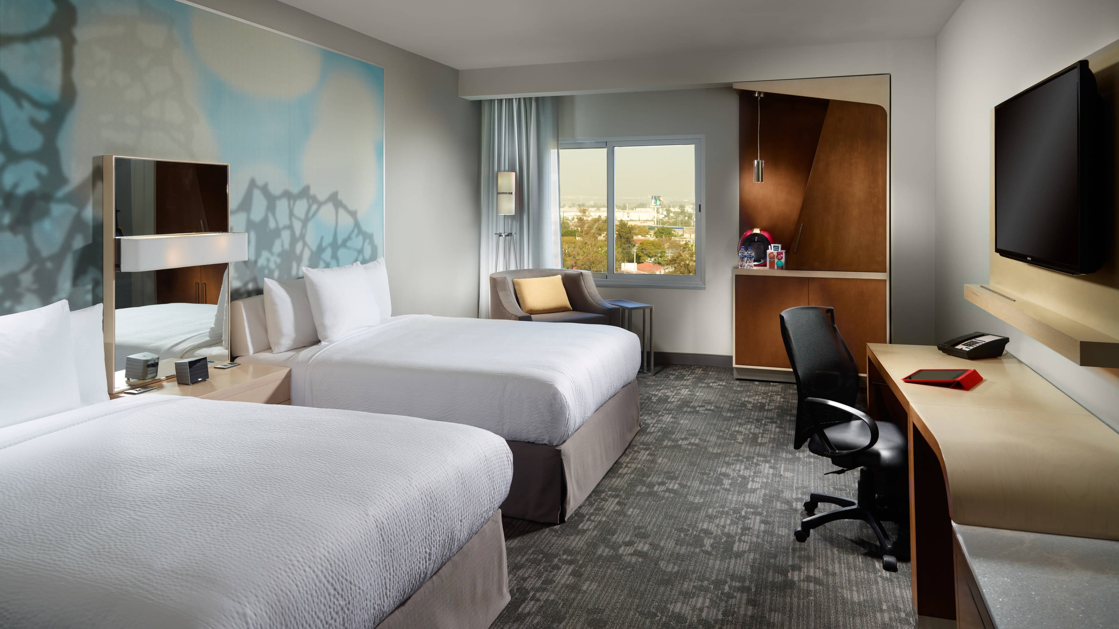 Standard Queen Room - Image 1