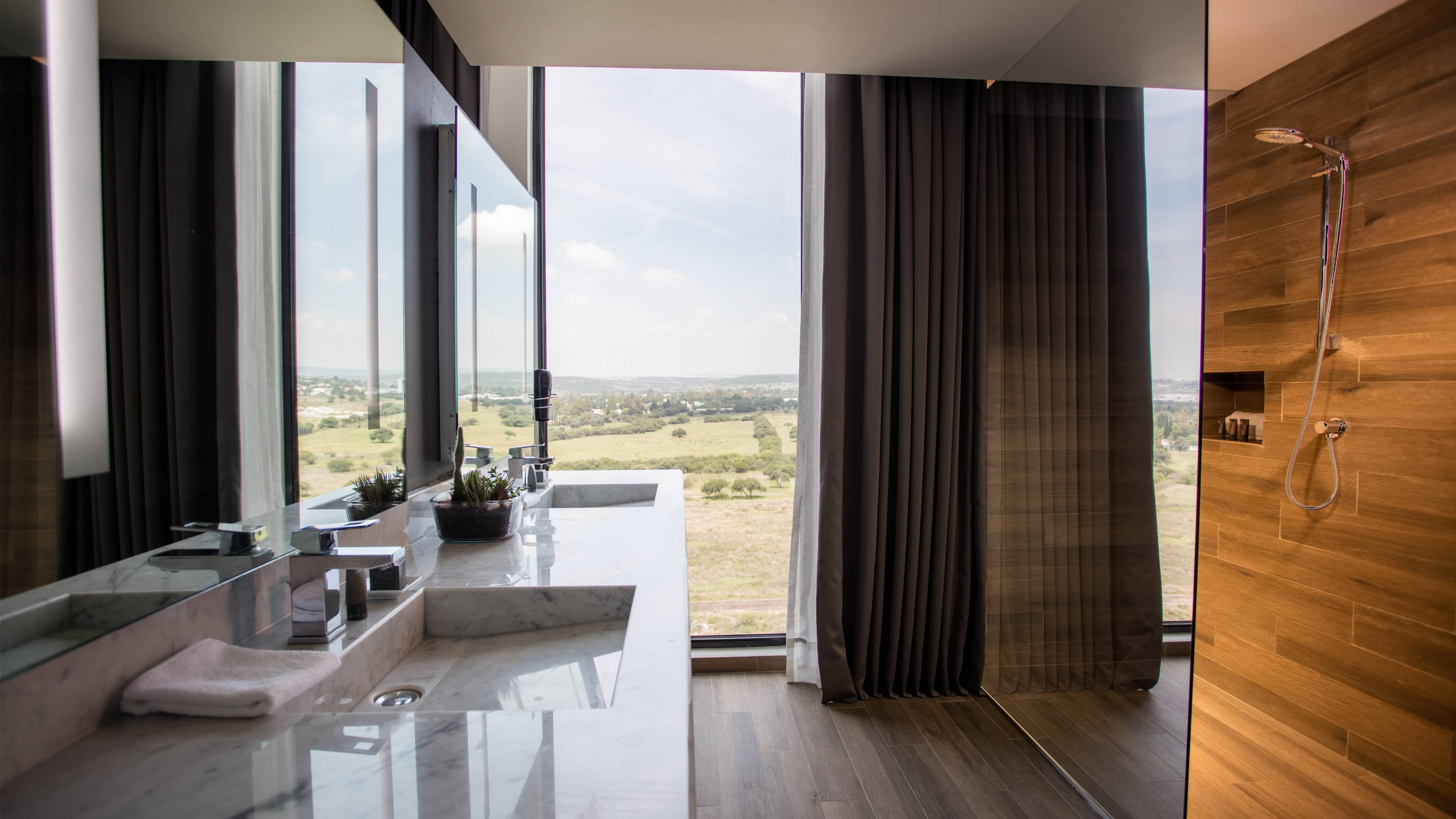 AC Hotel Queretaro Antea - Image 4