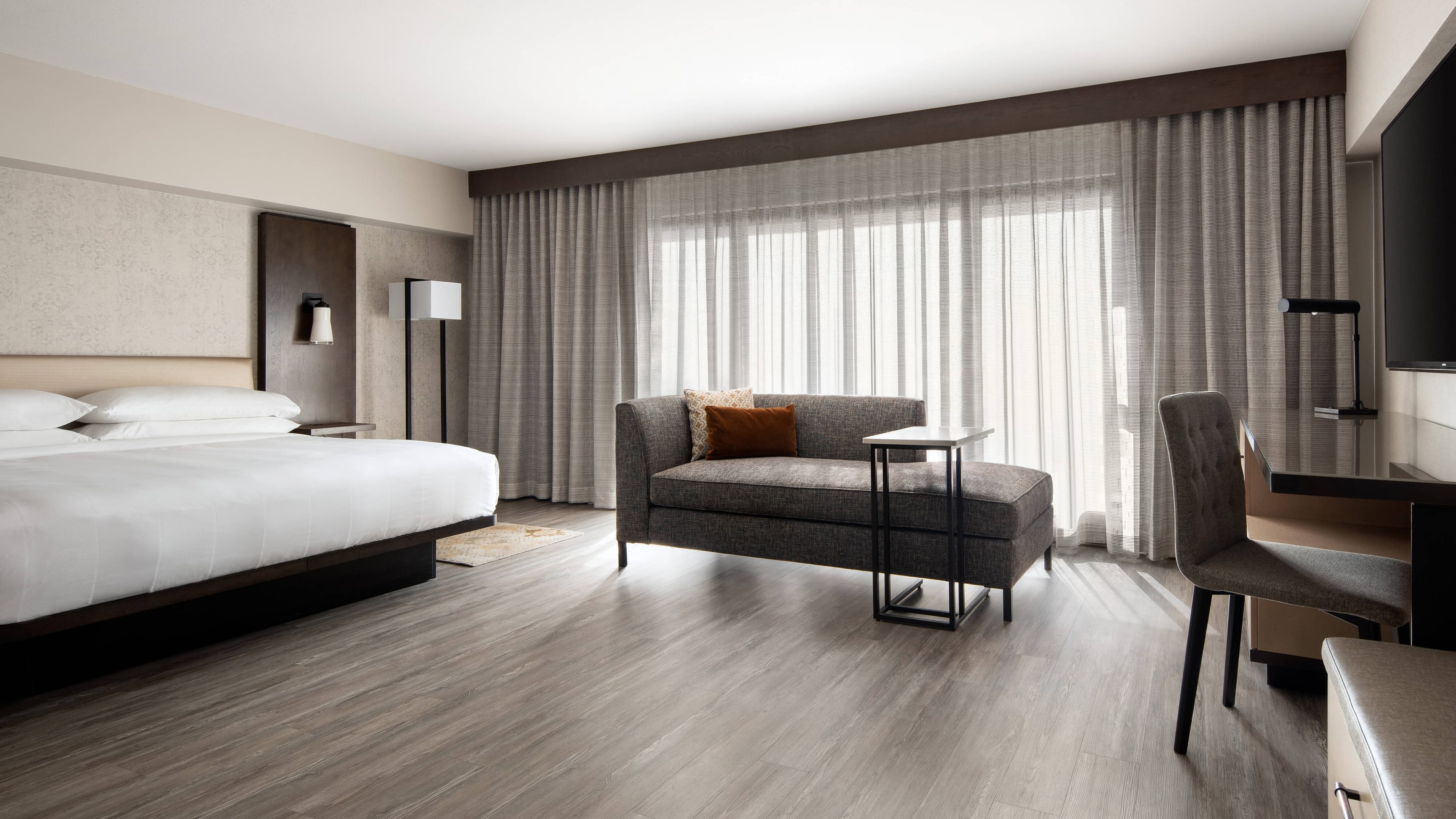 Marriott Riverside at the Convention Center — 21