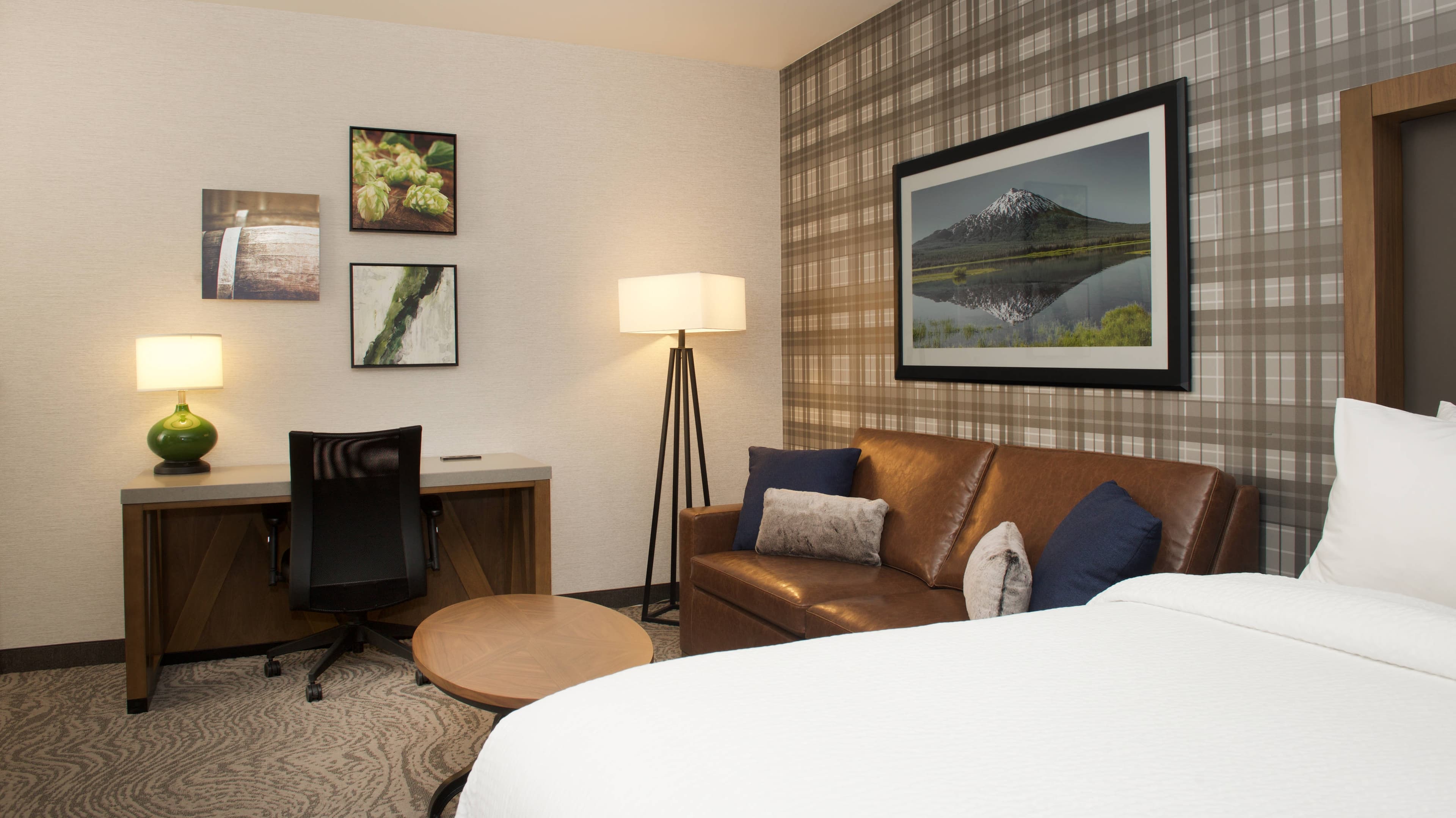 SpringHill Suites Bend - Image 3