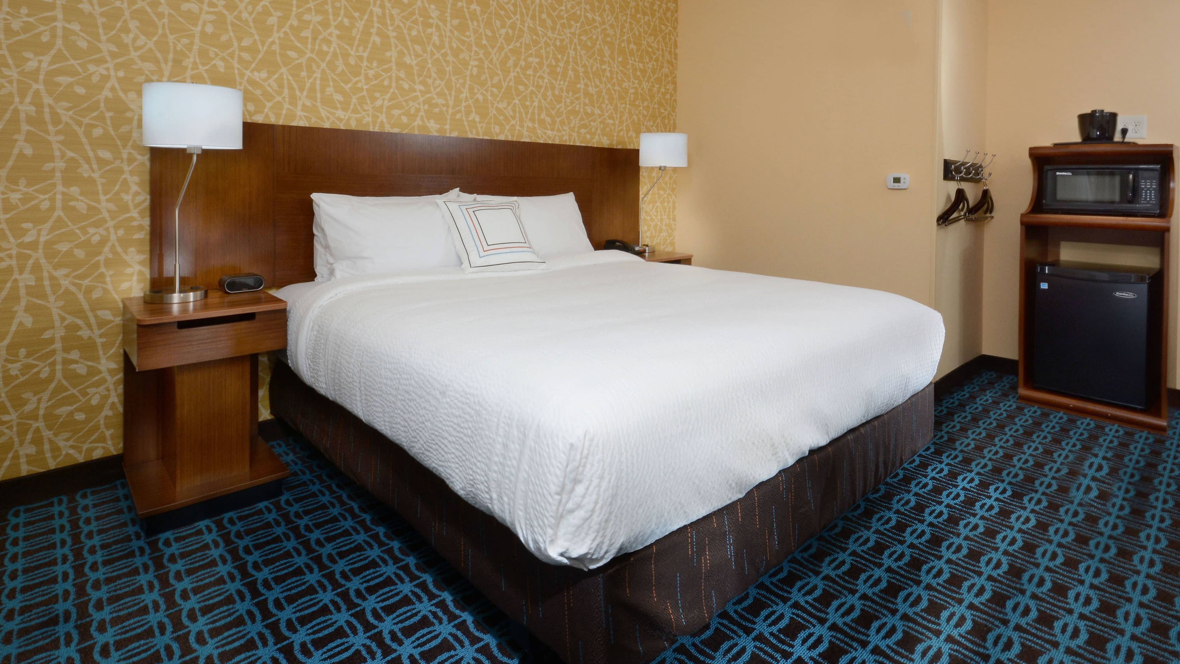 Fairfield Inn & Suites Raleigh Capital Blvd./I-540 — 7