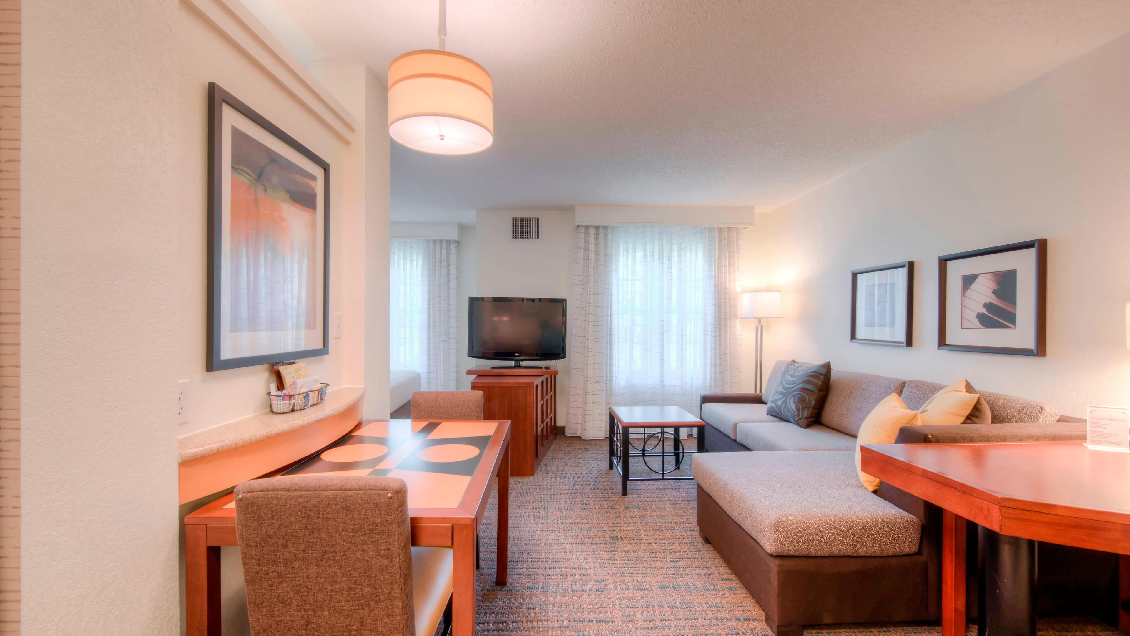 Holiday Inn Express Holly Springs - Raleigh Area — 40