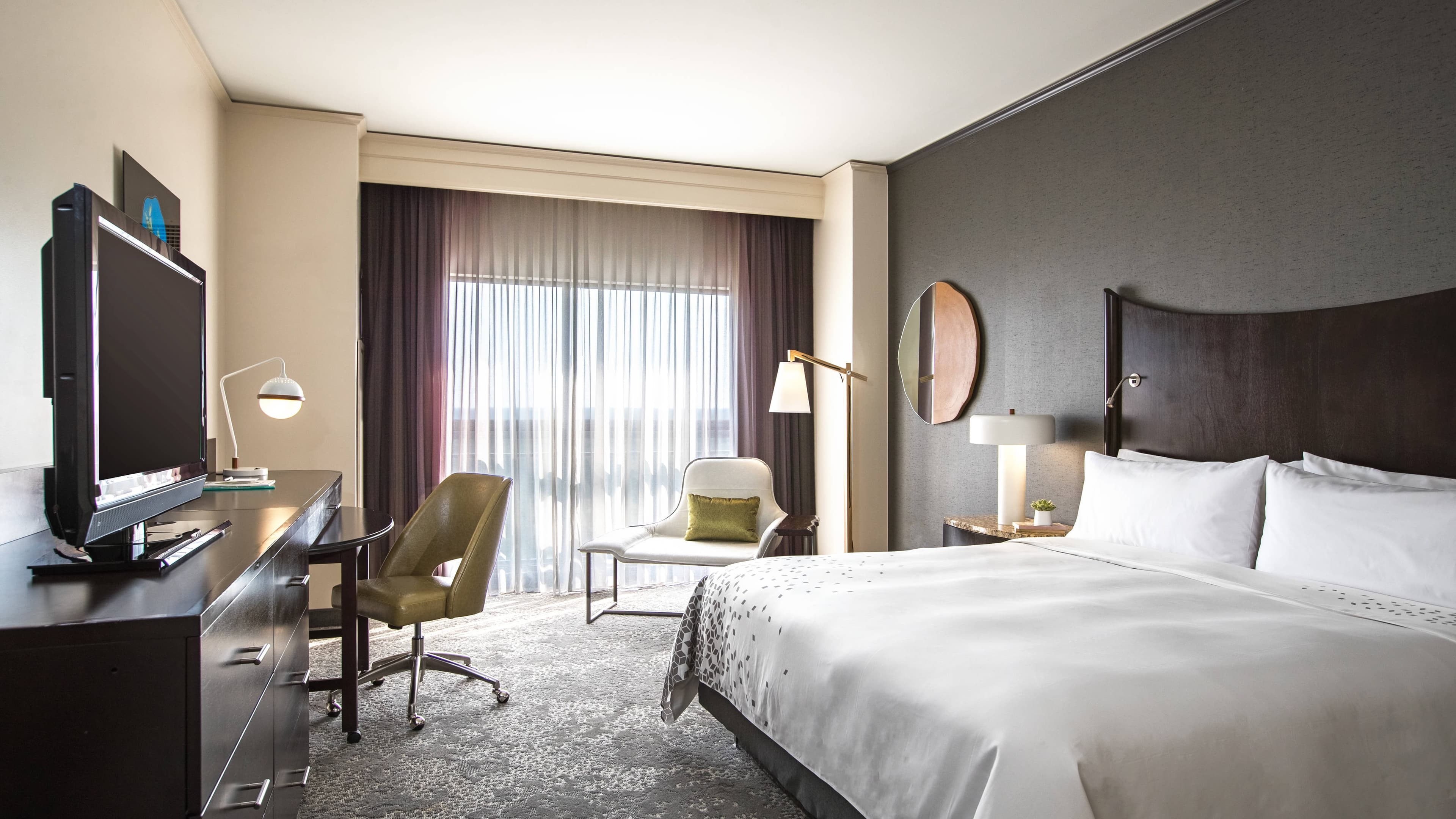 Renaissance Raleigh North Hills Hotel - Image 2
