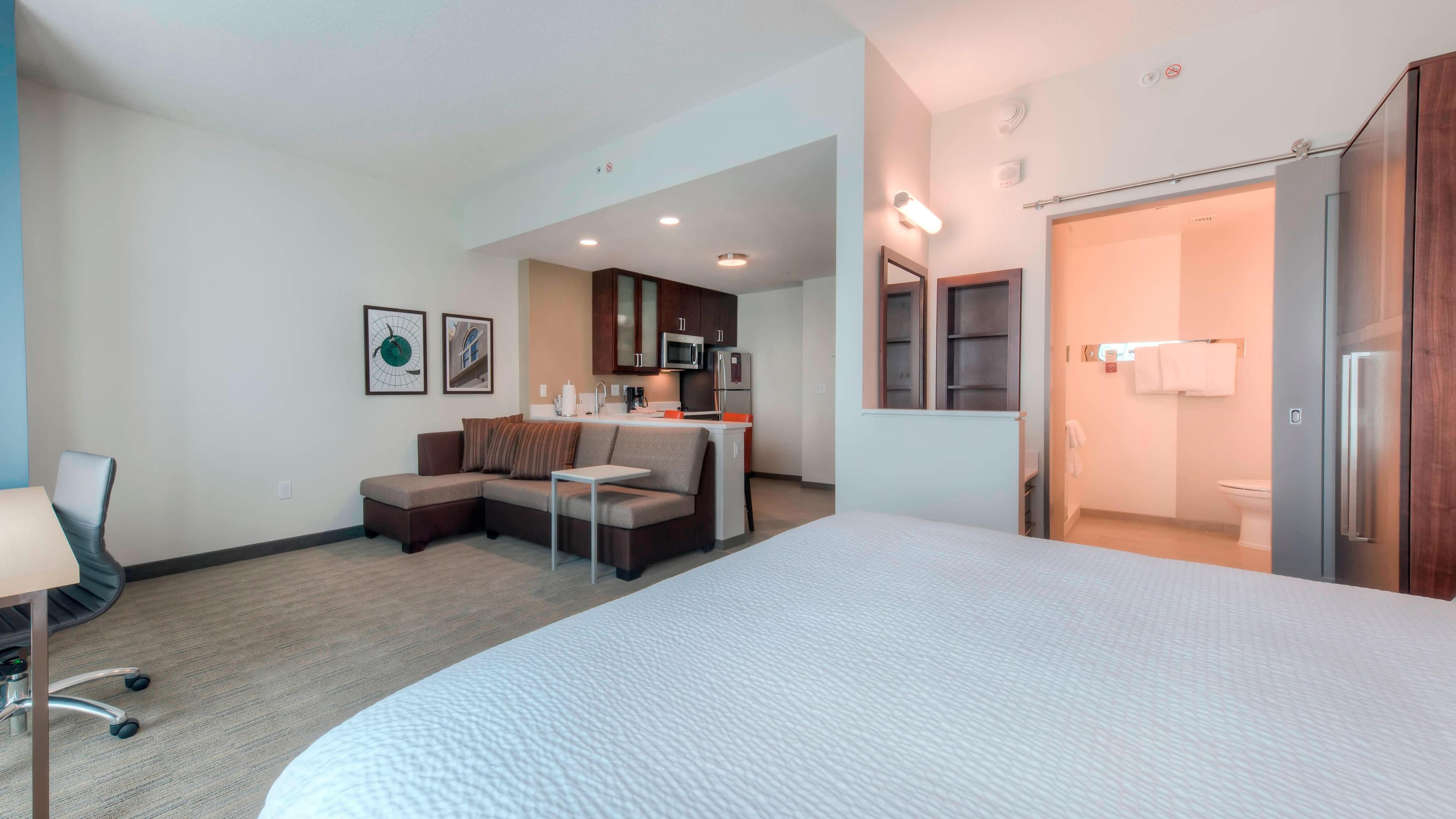 Residence Inn Raleigh Downtown — 17