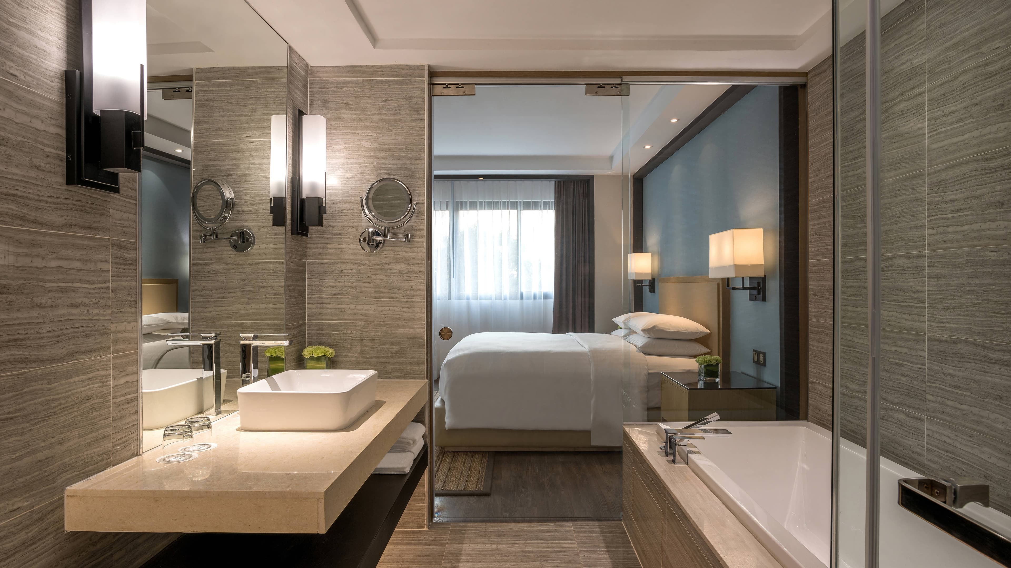 Courtyard Siem Reap Resort - Image 4