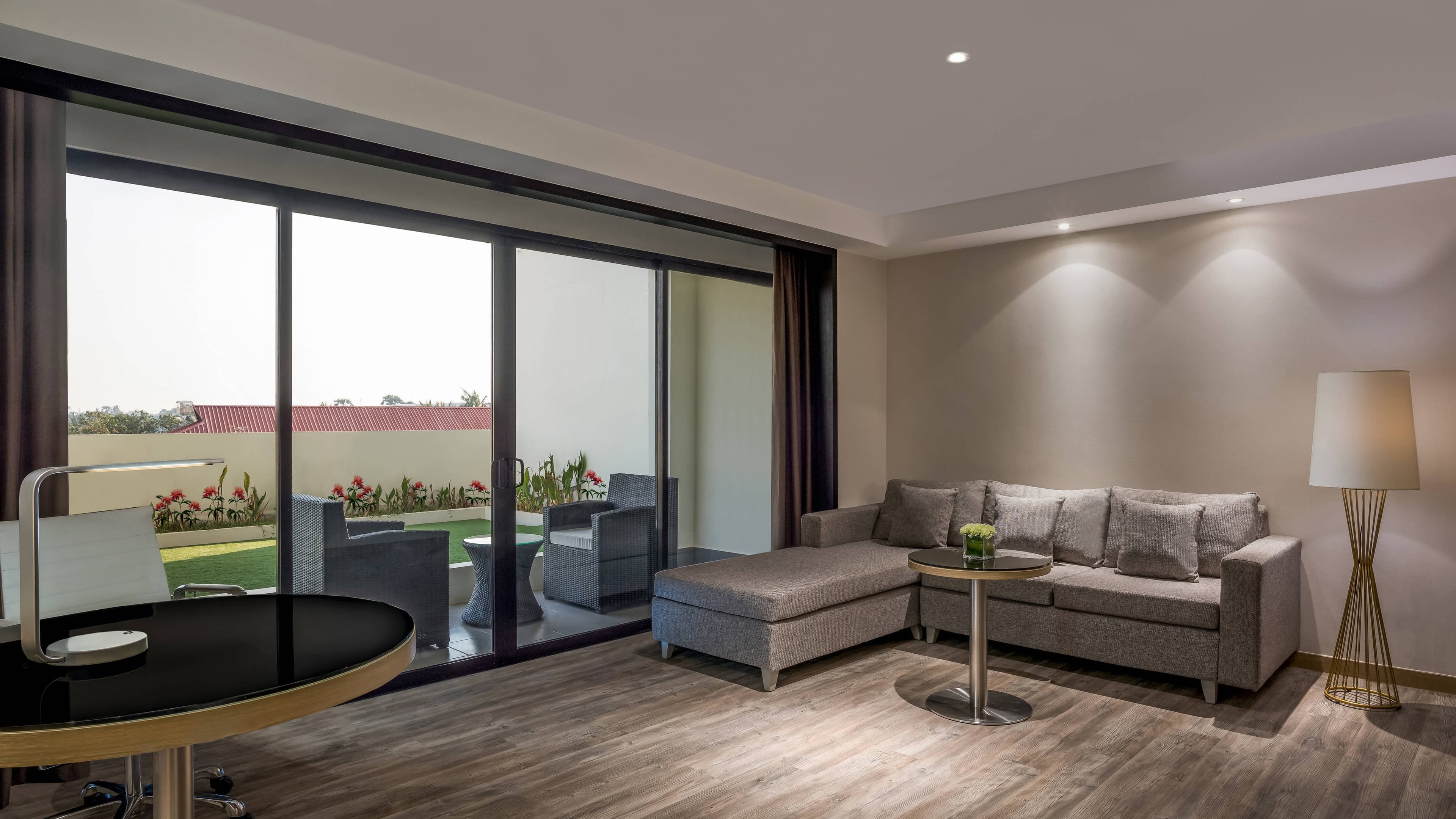 Courtyard Siem Reap Resort - Image 3