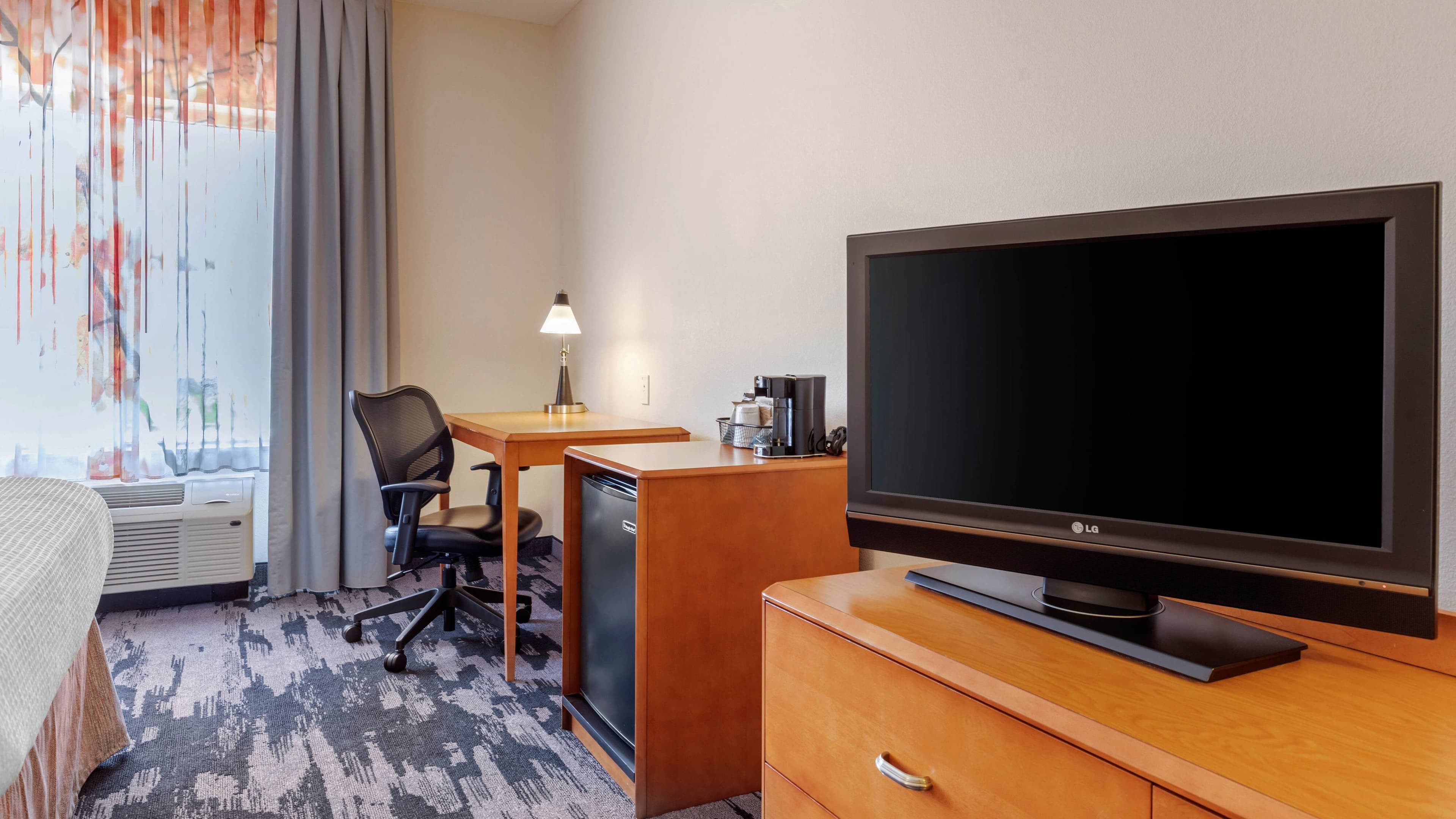 Fairfield Inn & Suites Rockford — 12