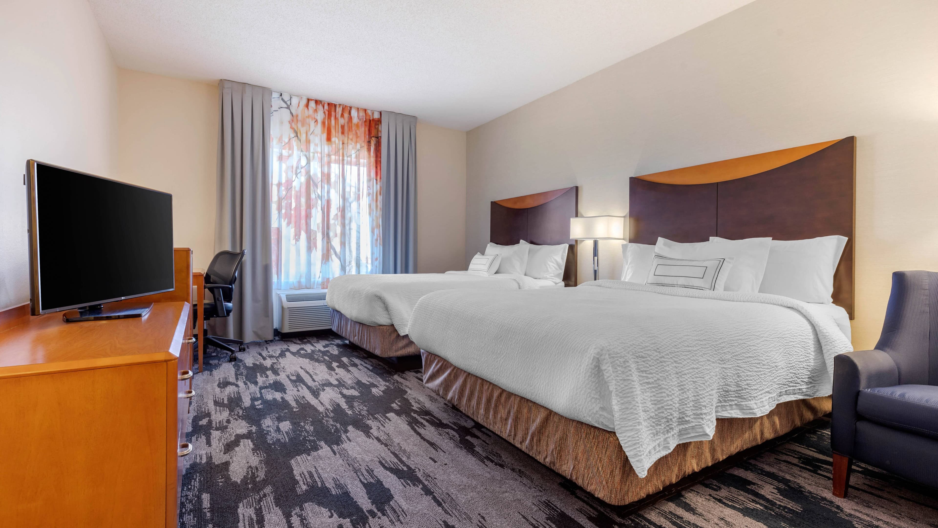 Fairfield Inn & Suites Rockford — 10