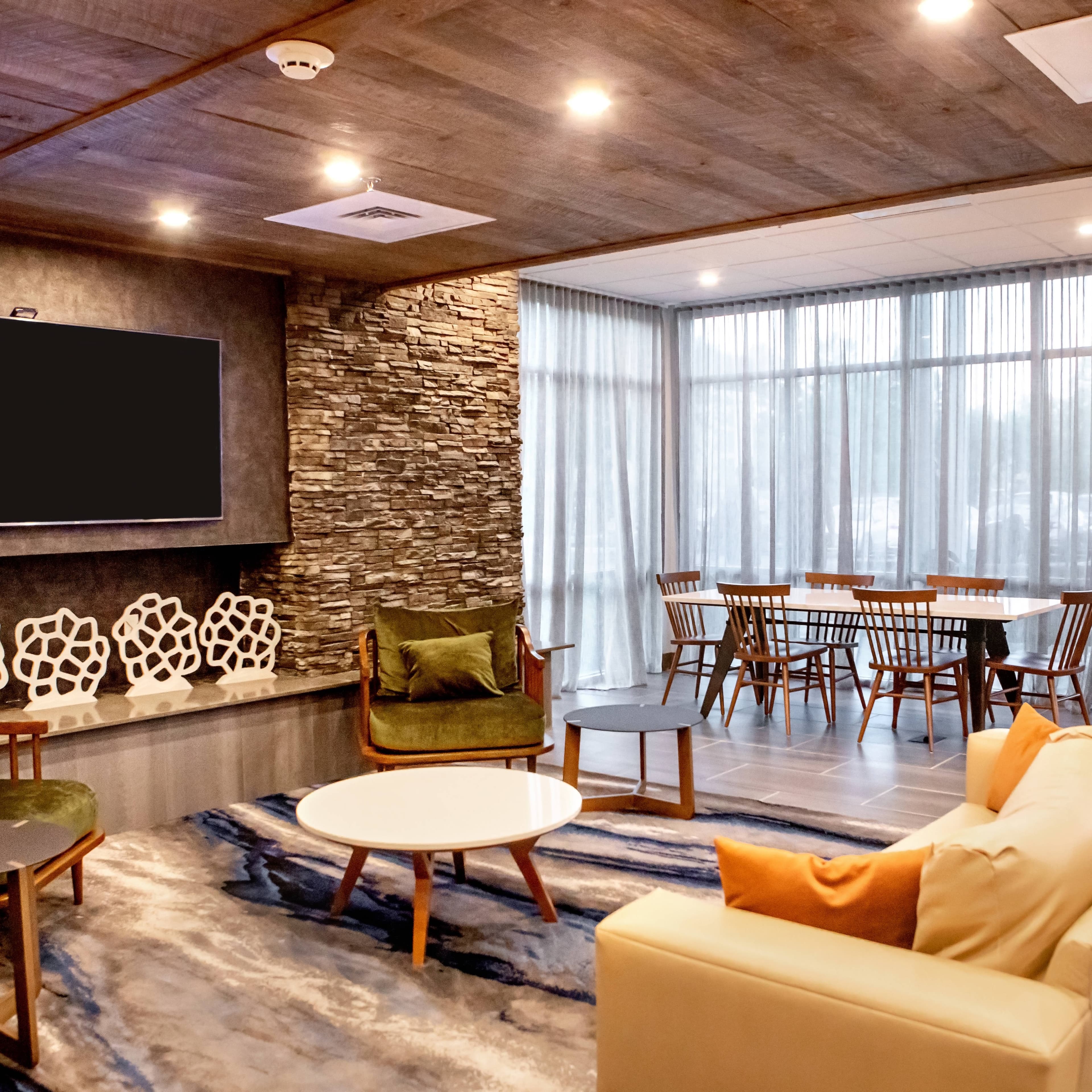 Fairfield Inn & Suites Richmond Airport - Image 1