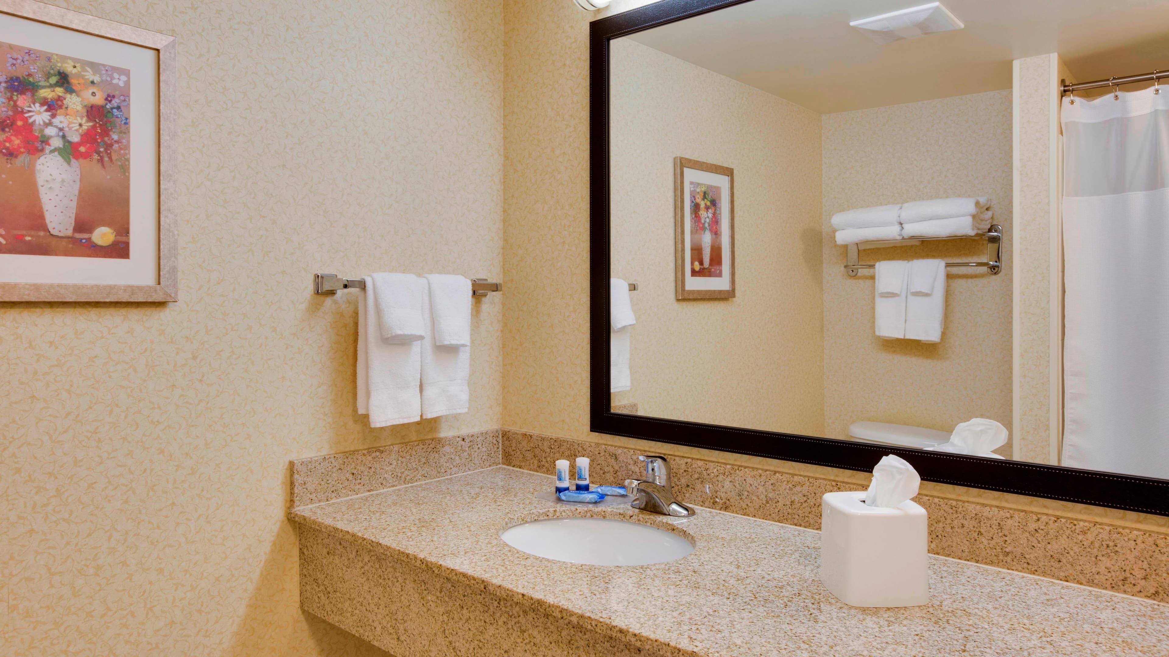 Fairfield Inn & Suites South Hill I-85 - Image 4