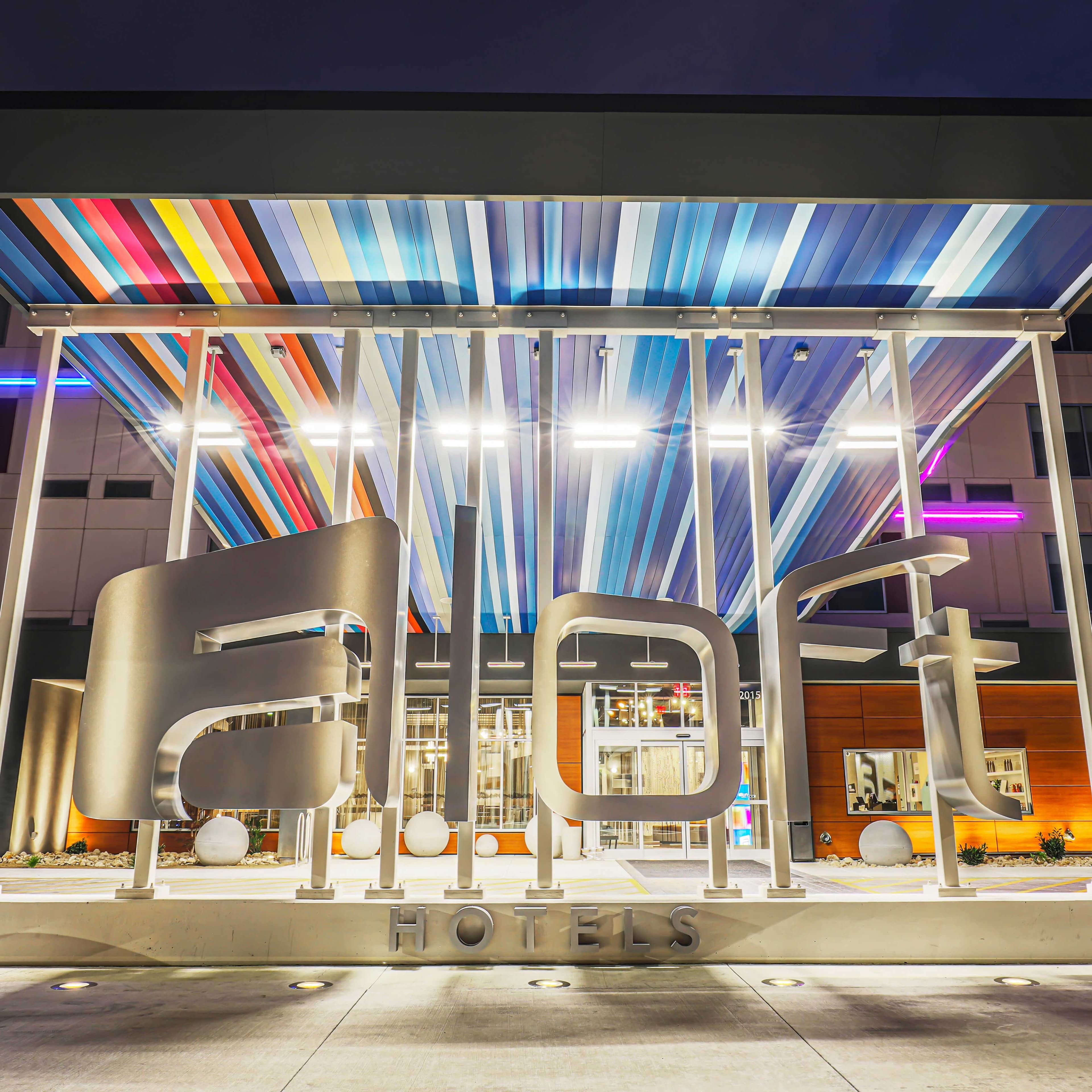 Aloft Reno-Tahoe International Airport - Image 1