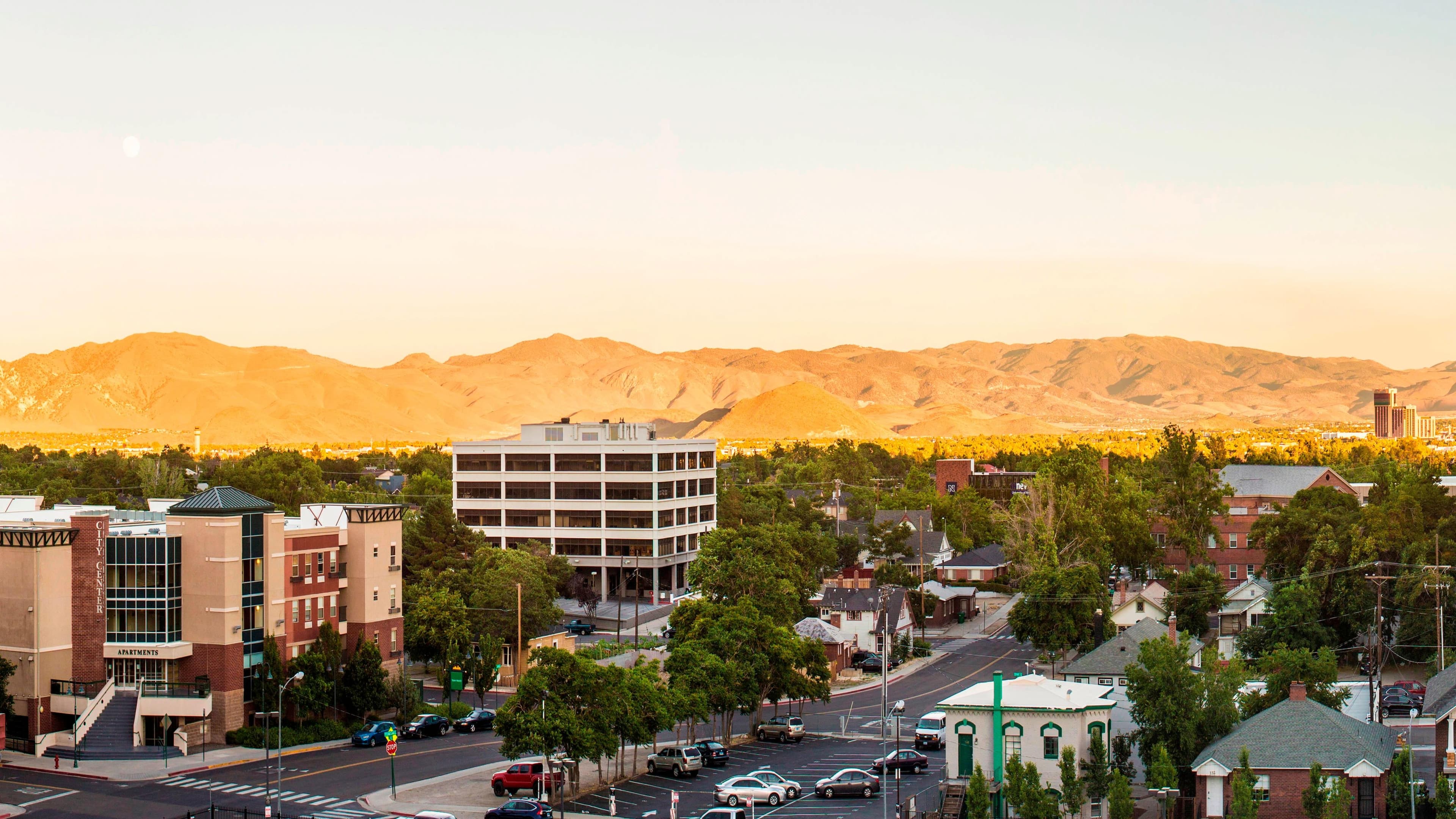 Renaissance Reno Downtown Hotel & Spa — 12