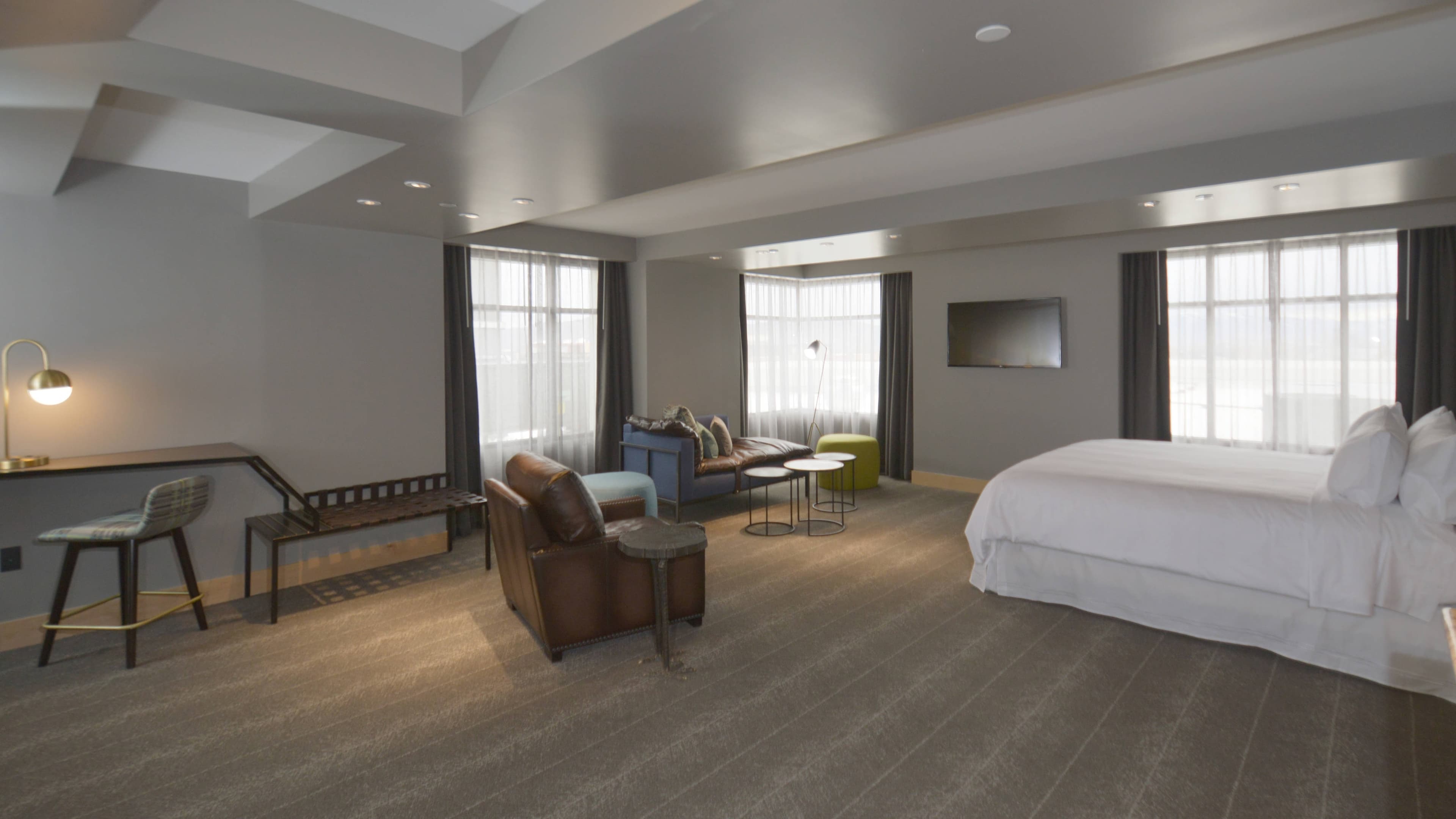 Renaissance Reno Downtown Hotel & Spa - Image 3