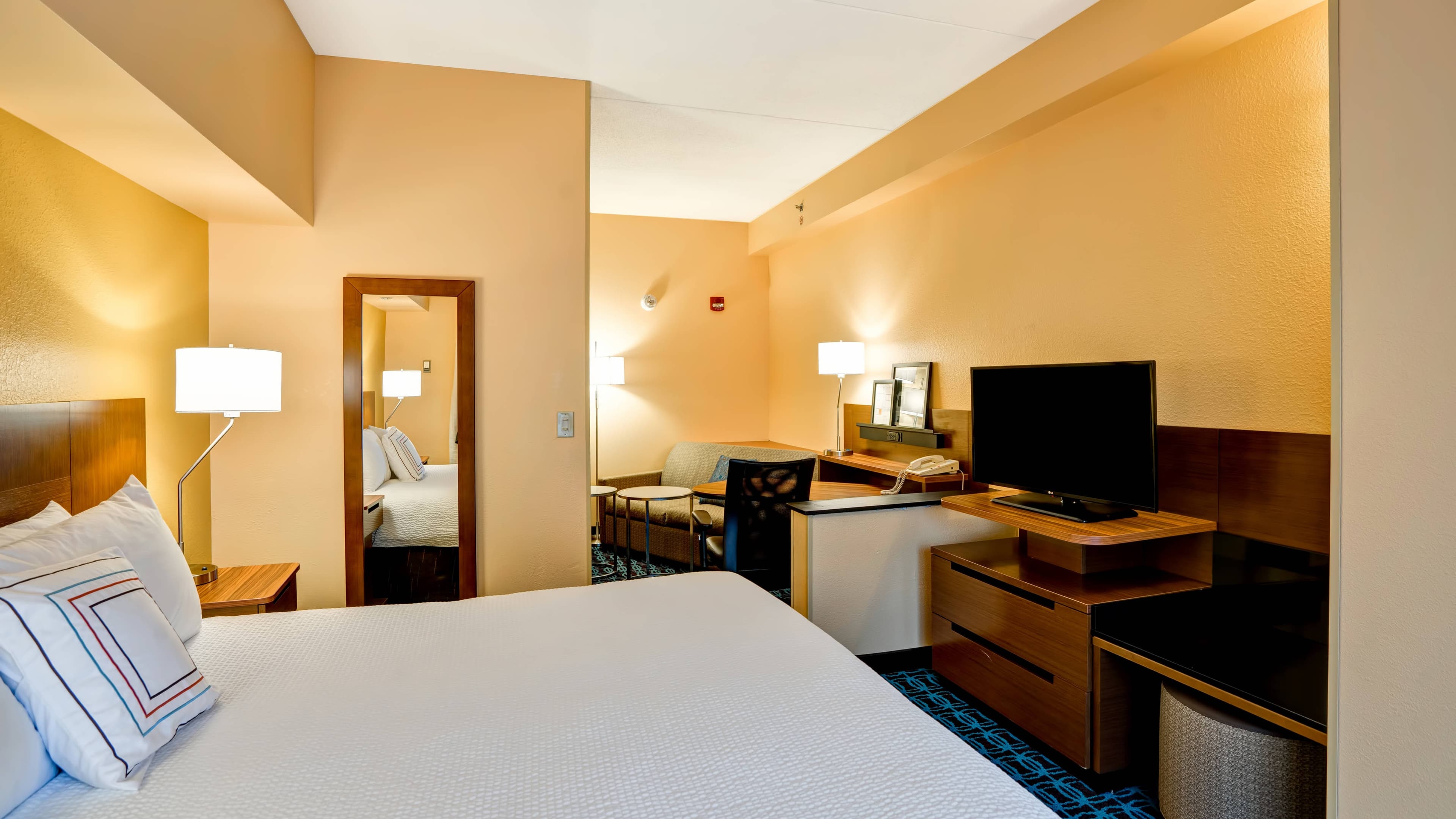 Fairfield Inn & Suites Christiansburg - Image 5