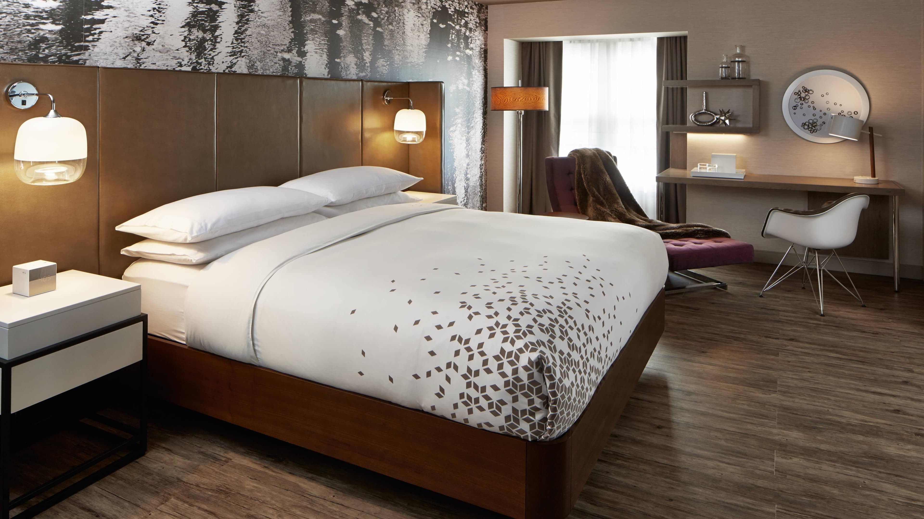 The Del Monte Lodge Renaissance Rochester Hotel & Spa — 19
