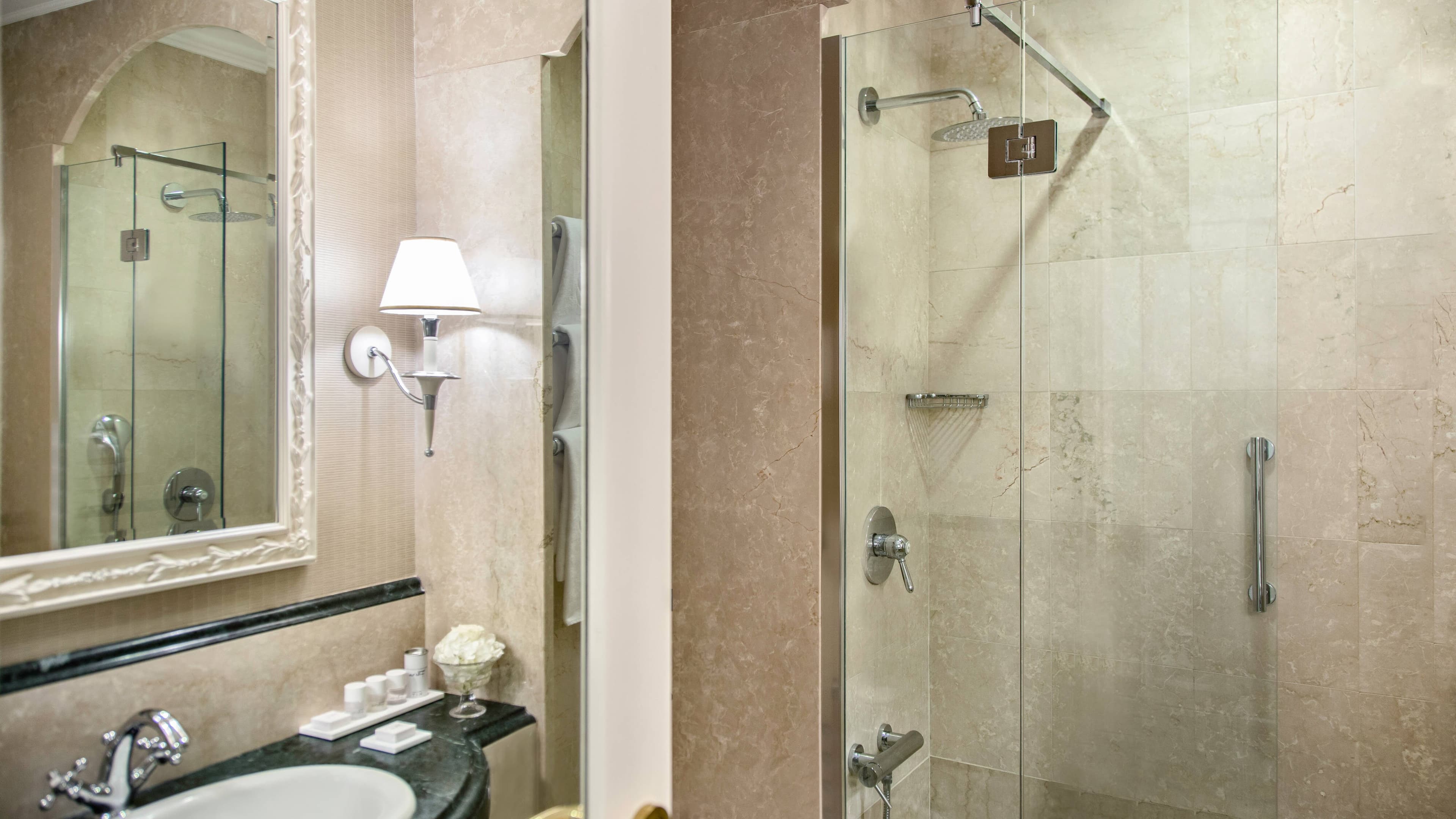 Rome Marriott Grand Hotel Flora — 7