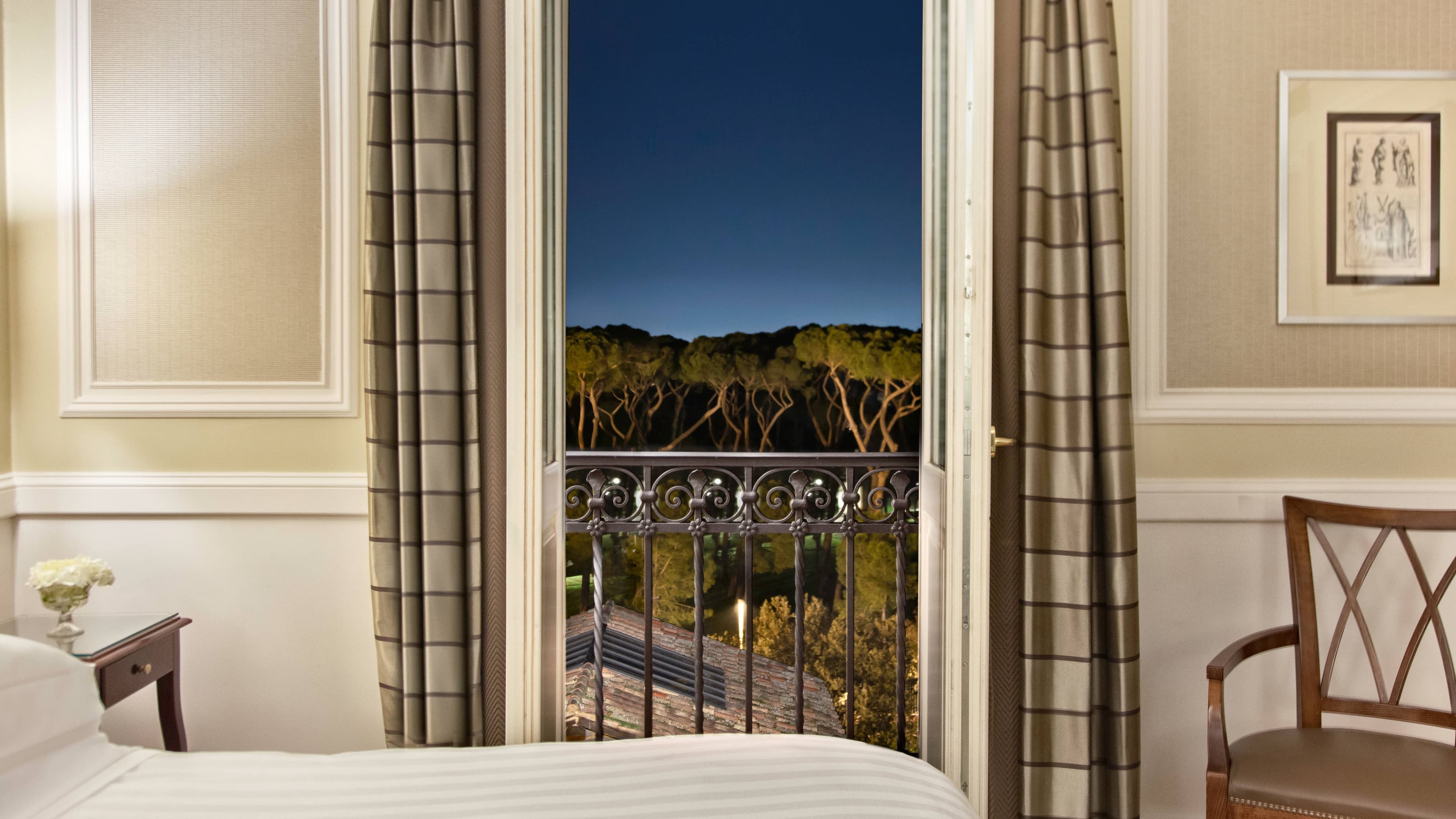 Rome Marriott Grand Hotel Flora - Image 4