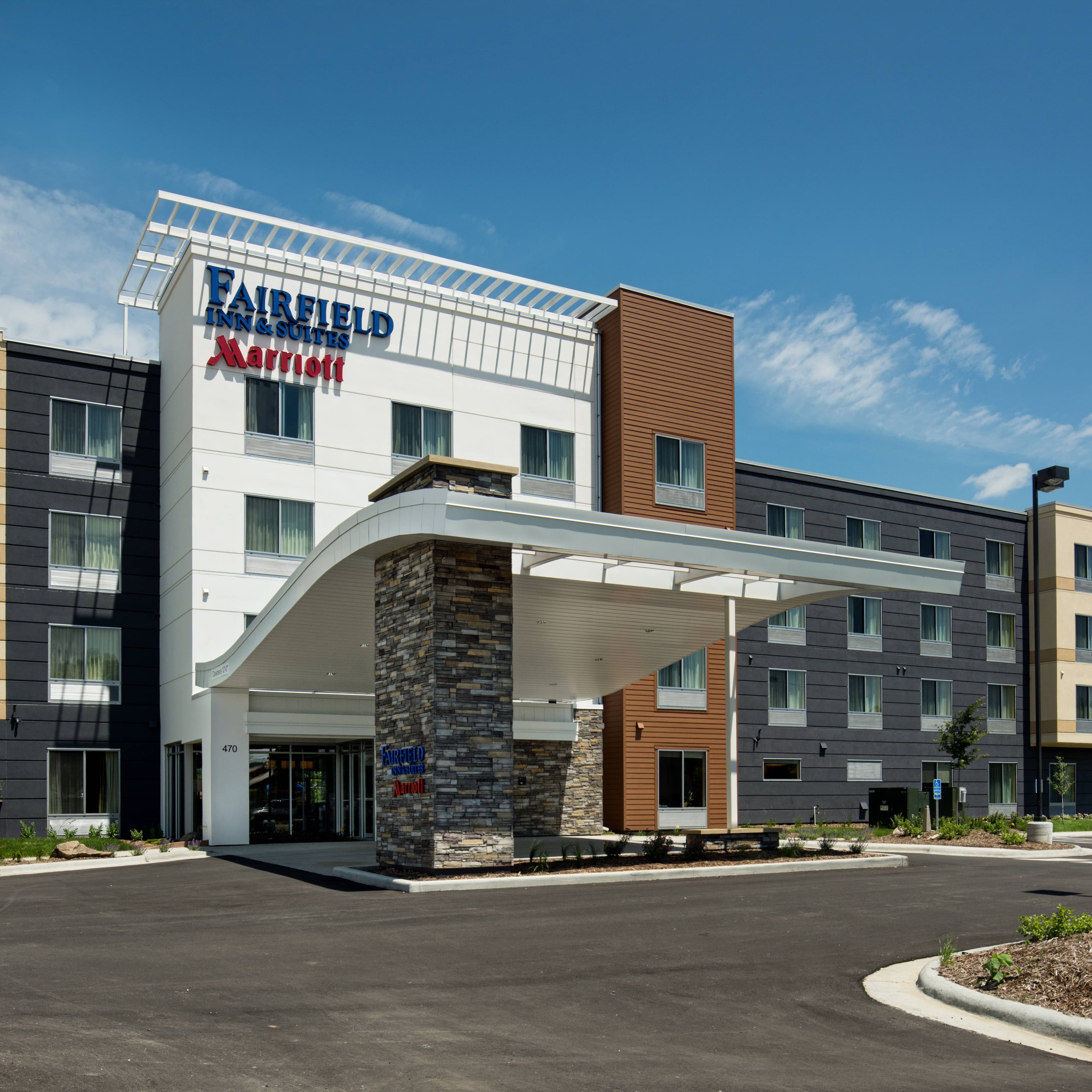Fairfield Inn & Suites Rochester Mayo Clinic Area/Saint Marys - Image 1